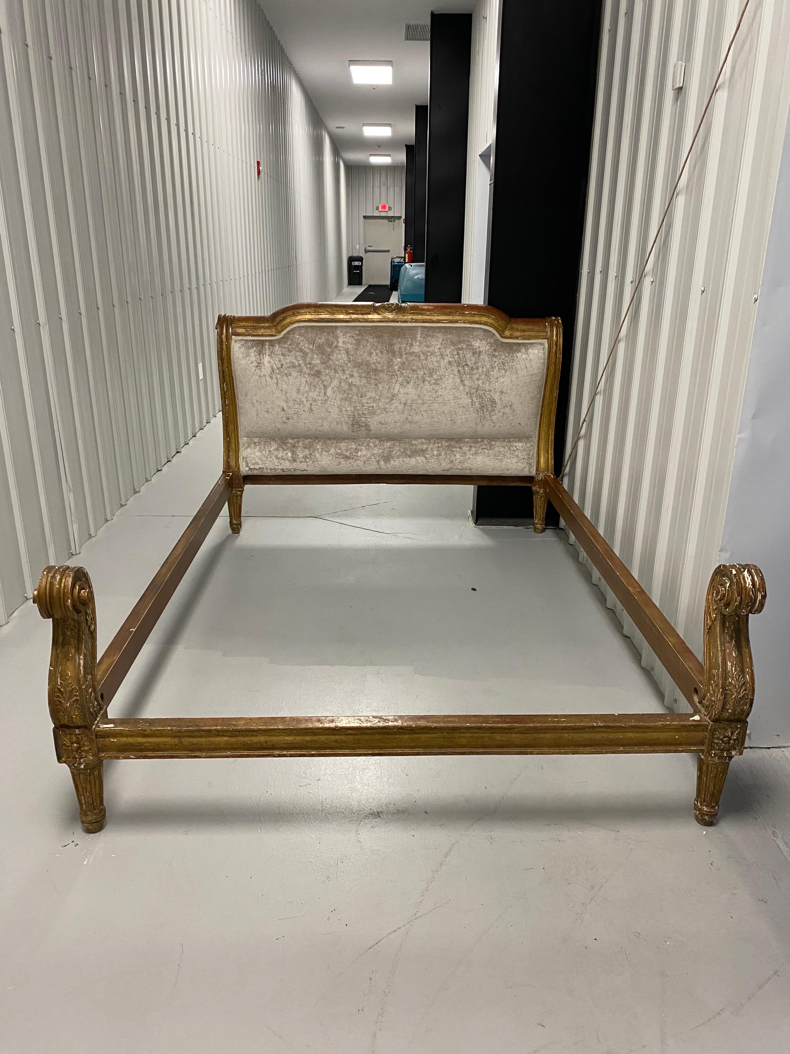 19th C. French Gilt-Wood Customized Queen Sleigh Bed with Mattress, David Easton In Good Condition For Sale In Southampton, NY