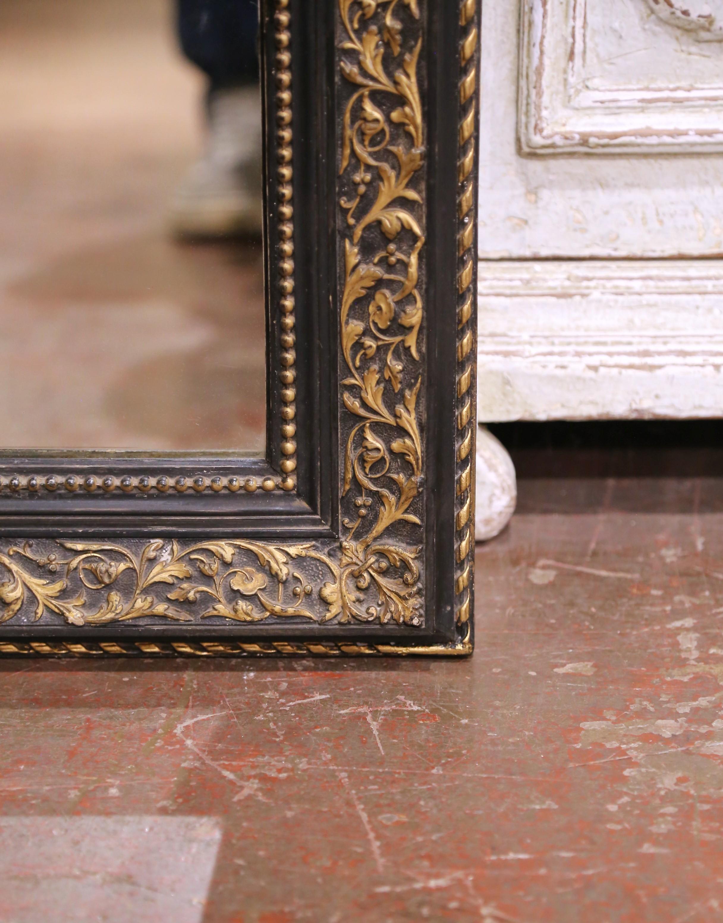 19th C. French Louis Philippe Arched Two-Tone Gilt and Blackened Wall Mirror In Good Condition For Sale In Dallas, TX