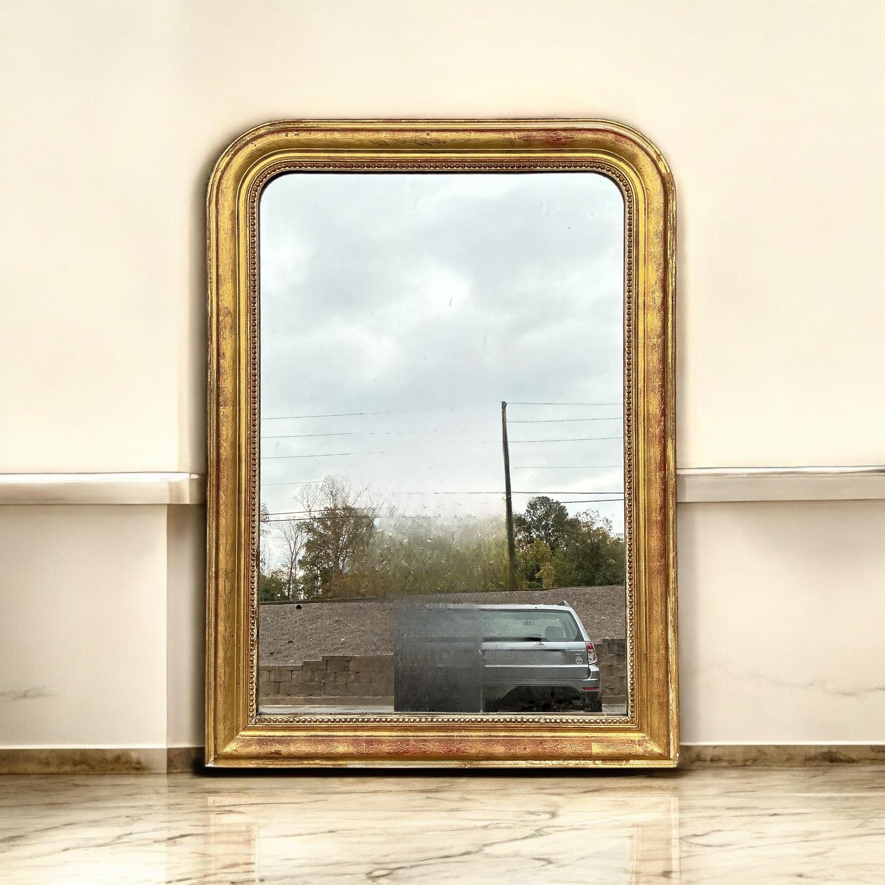 19th-C. French Louis Philippe Carved Giltwood Mirror In Good Condition In Kennesaw, GA