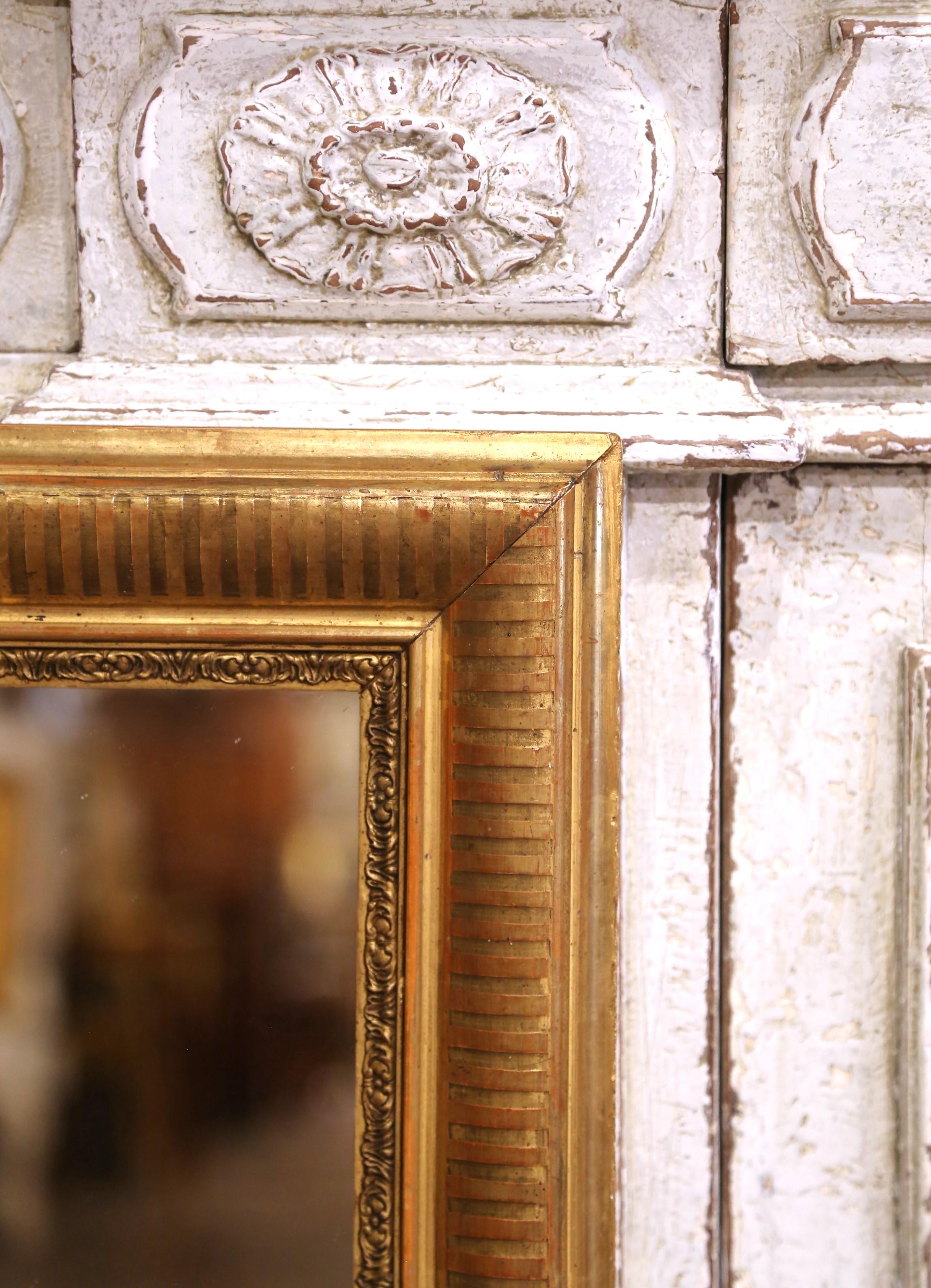 Louis-Philippe A.I.C. Louis Philippe Giltwood Mirror with Stripe Motif and Beaded Trim. en vente