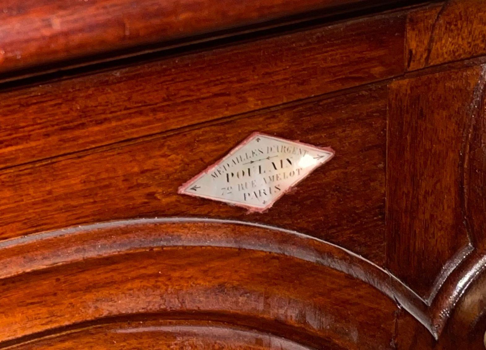 An exceptional and imposing 19th-century French Louis XV–style library table by the renowned manufacturer Poulain. The maker’s plaque, inscribed “Médaille d’Argent” (Silver Medal), indicates the firm’s award at an industrial or universal