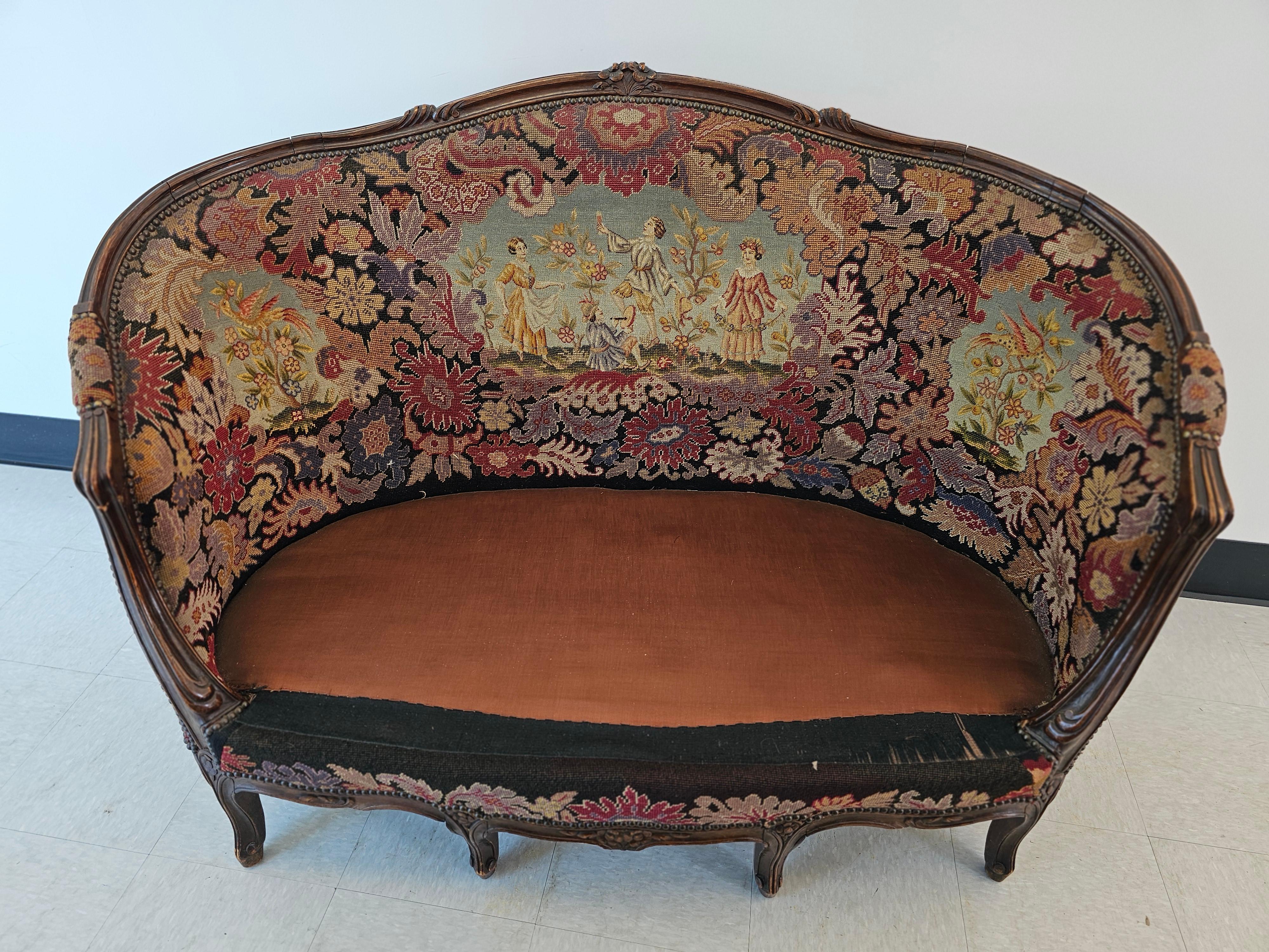 19th C. French Louis XV Style Mahogany and Needlepoint Tapestry Settee For Sale 1