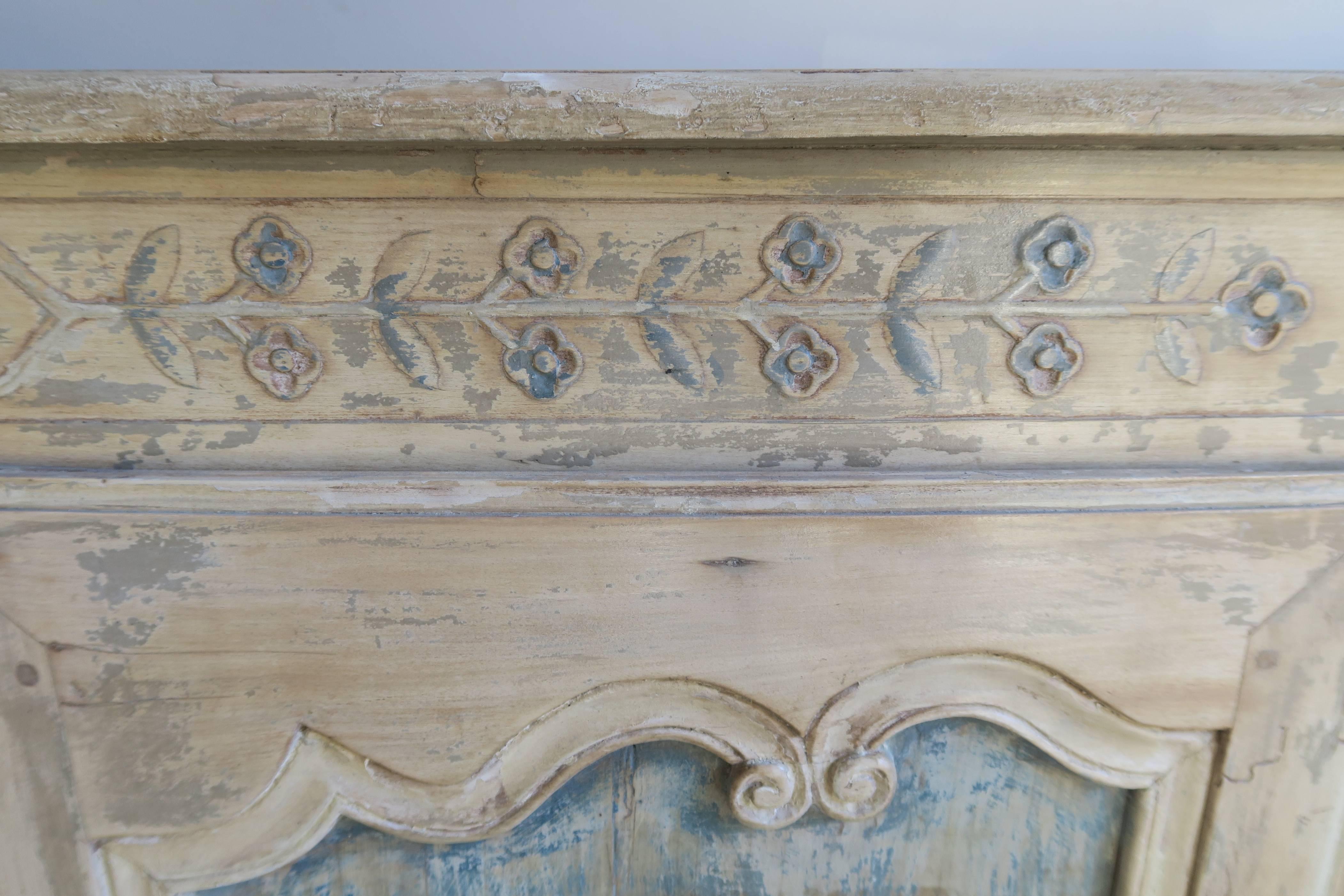 19th Century French Louis XV Style Painted Buffet In Distressed Condition In Los Angeles, CA