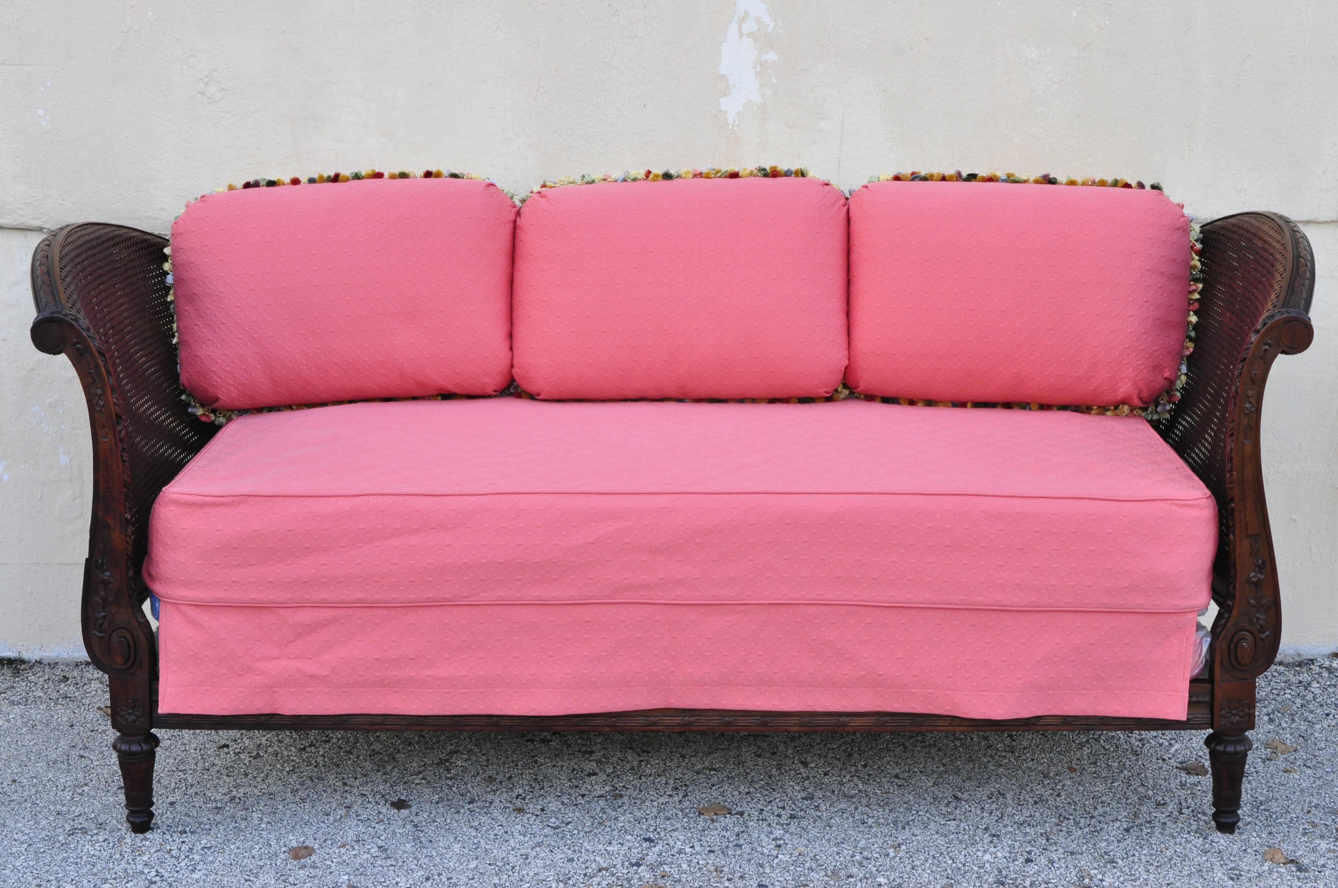 antique daybed couch