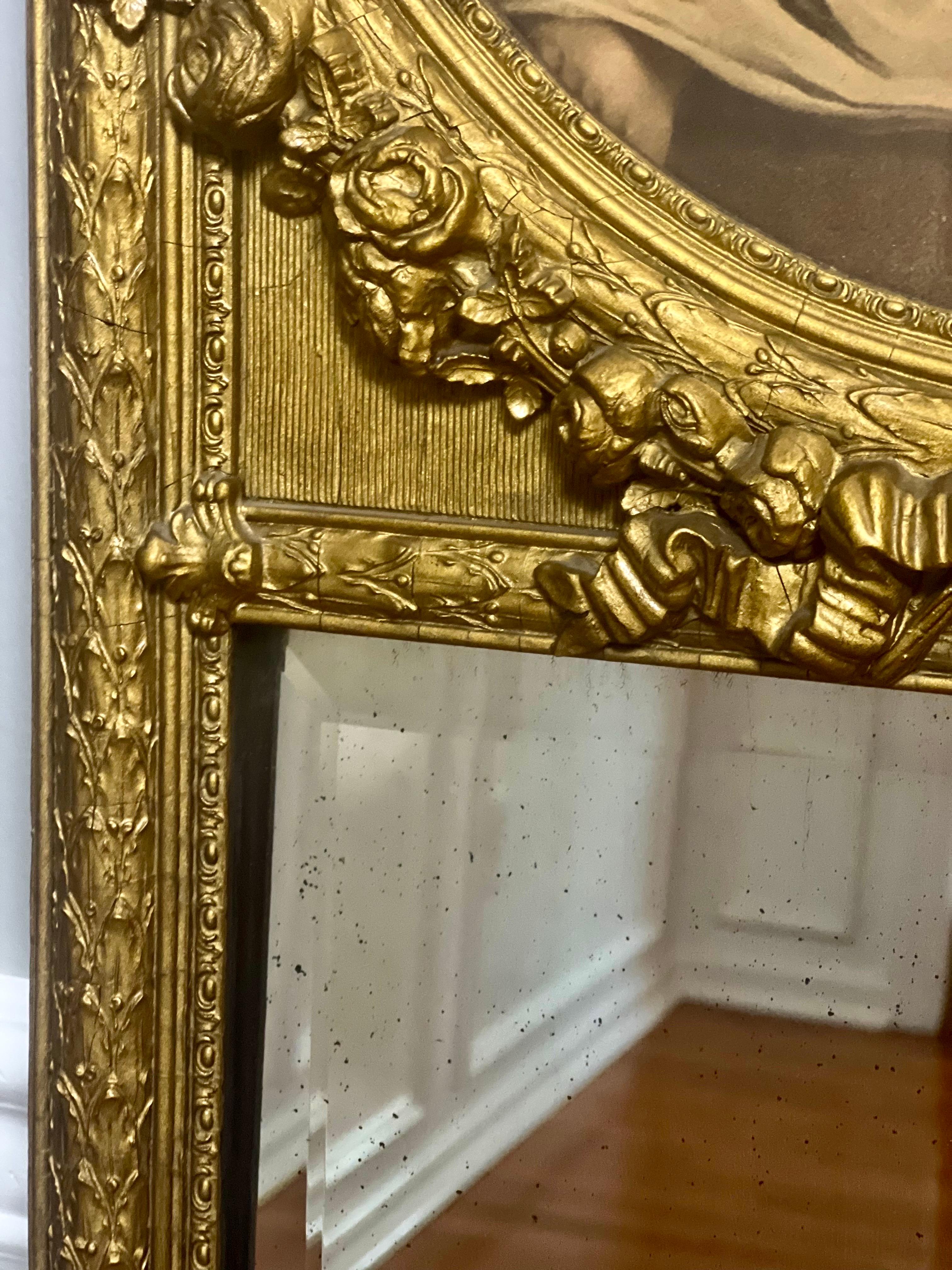 Miroir Trumeau Louis XVI du 19ème siècle en bois doré étroit avec lithographie d'une fille en vente 10