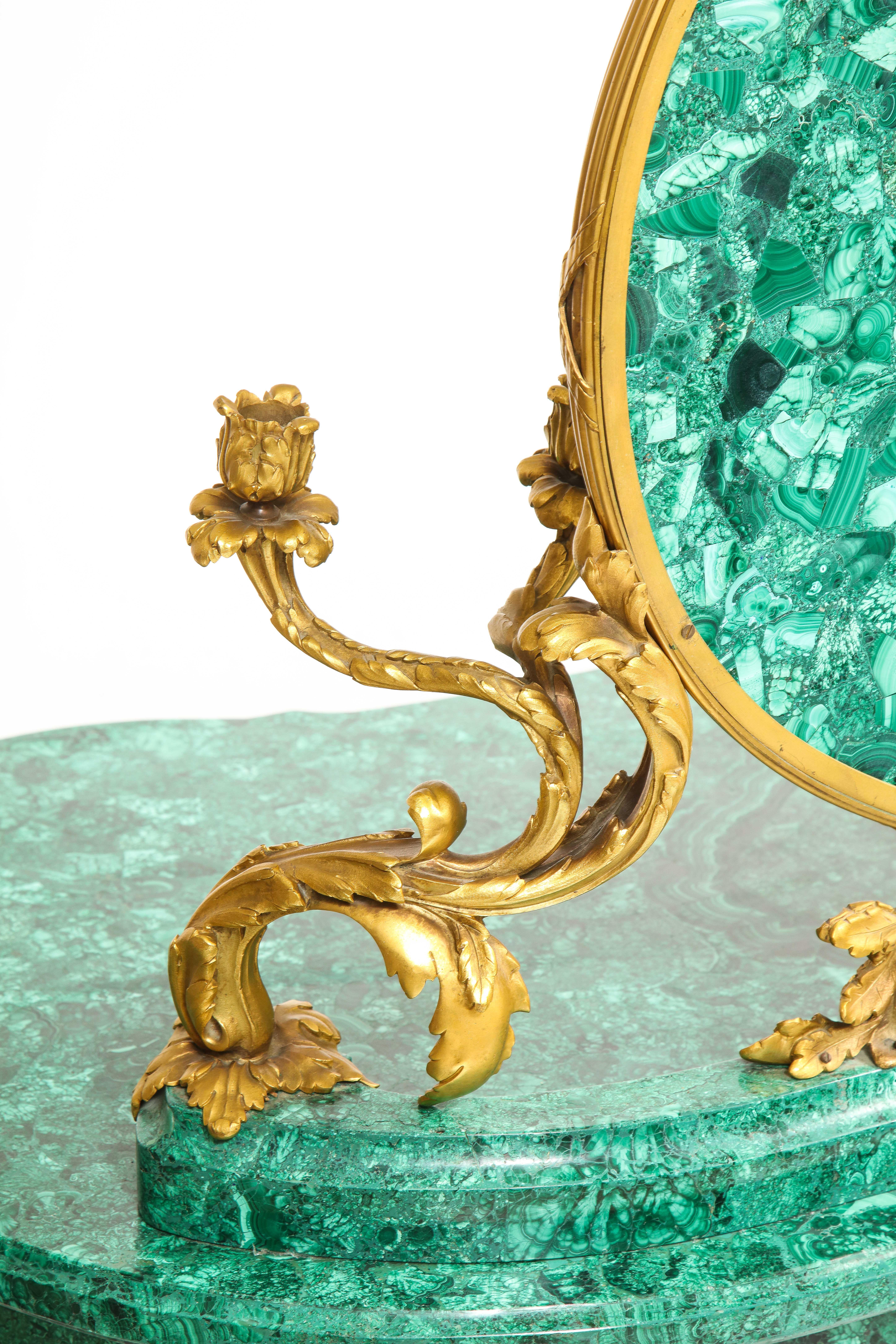 19. Jh. Französische Louis XVI Stil Dore Bronze montiert verspiegelte Malachit Kommode im Angebot 5