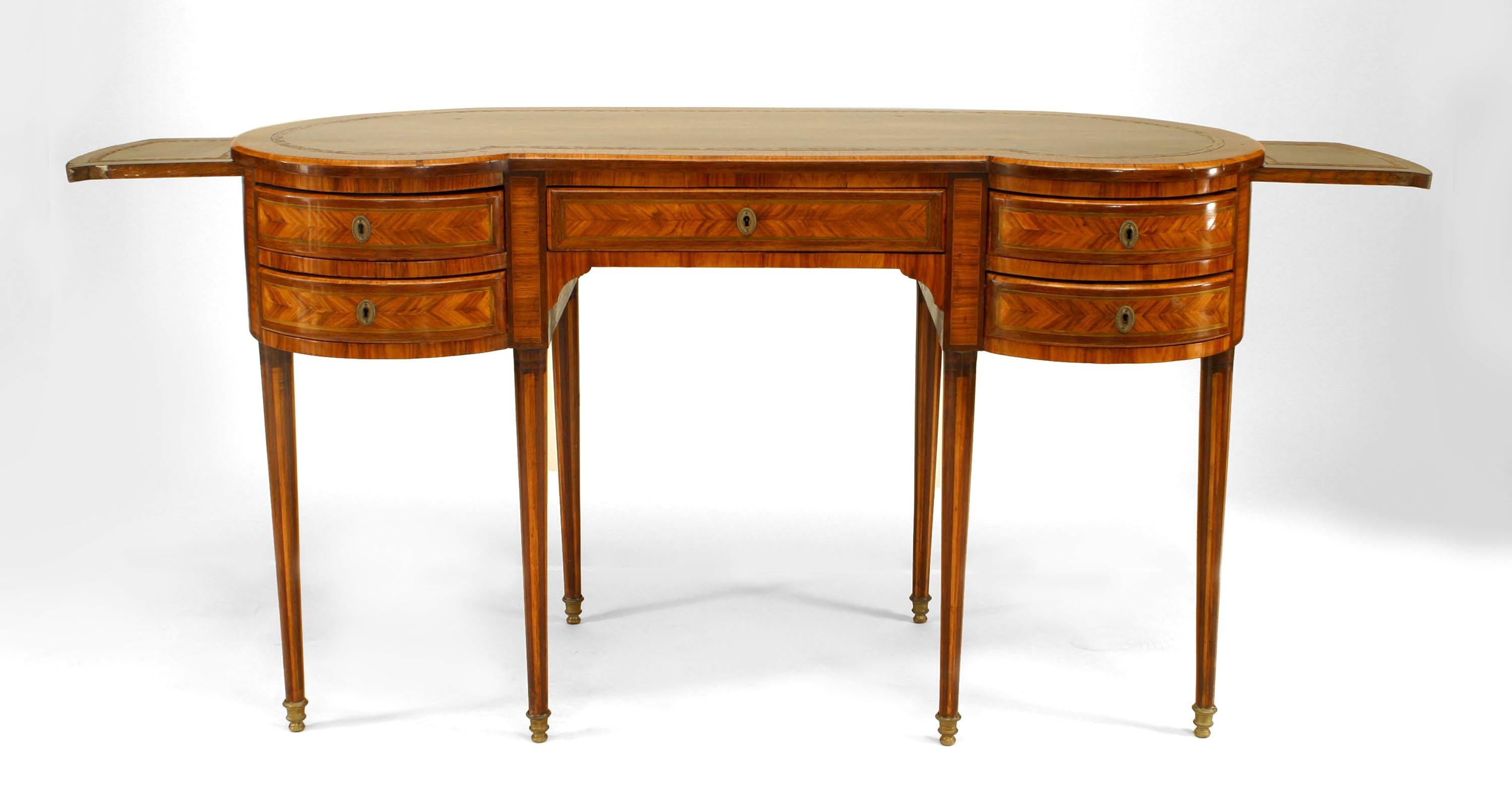 French Louis XVI Style Satinwood and Inlaid Kidney Desk In Good Condition For Sale In New York, NY