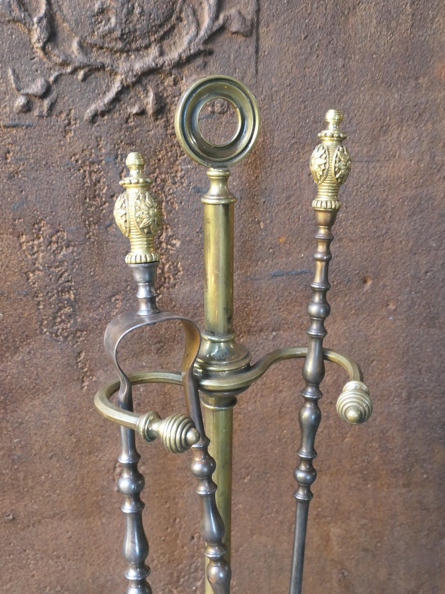 19th C. French Napoleon III Fireplace Tools In Good Condition For Sale In Amerongen, NL