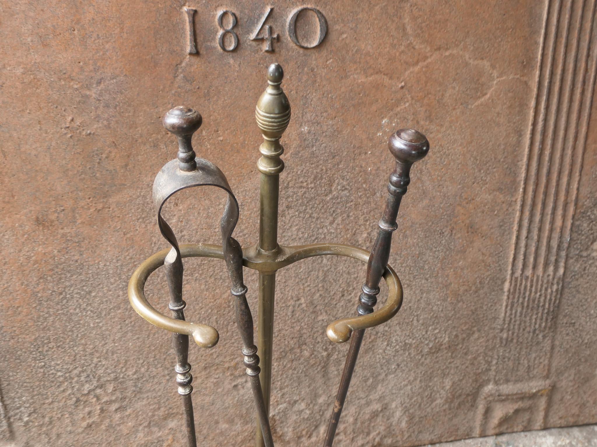 19th C. French Napoleon III Period Fireplace Tool Set For Sale 1