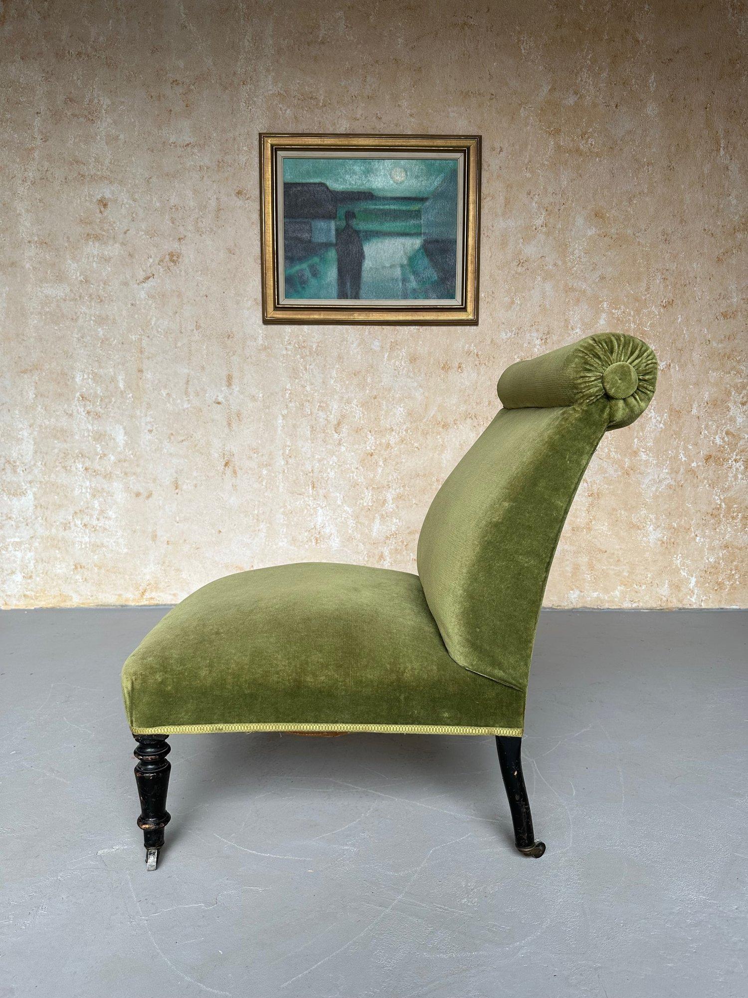 Upholstery 19th C. French Napoleon III Slipper Chair in Green Velvet