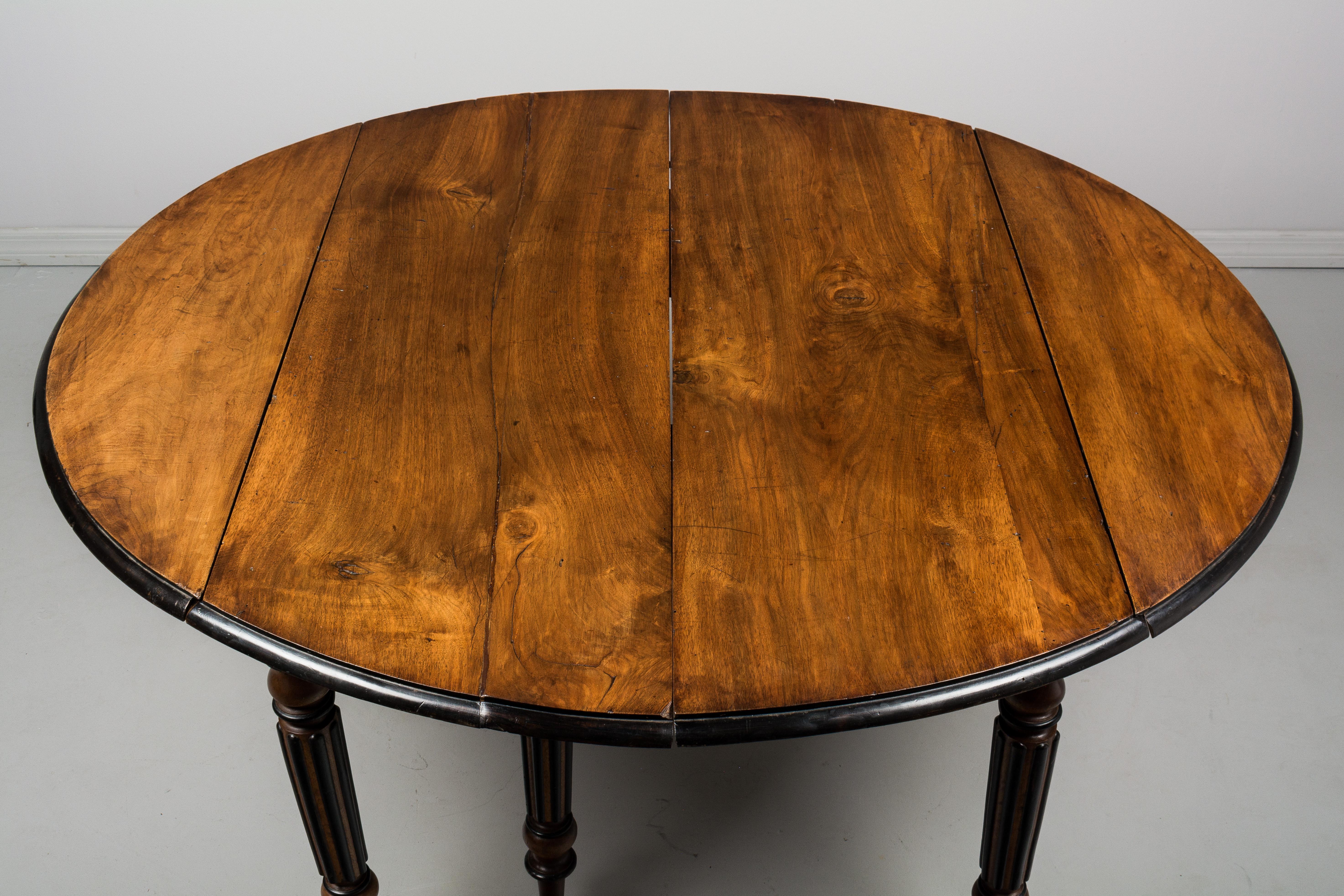 19th Century French Napoleon III Style Dining Table 7