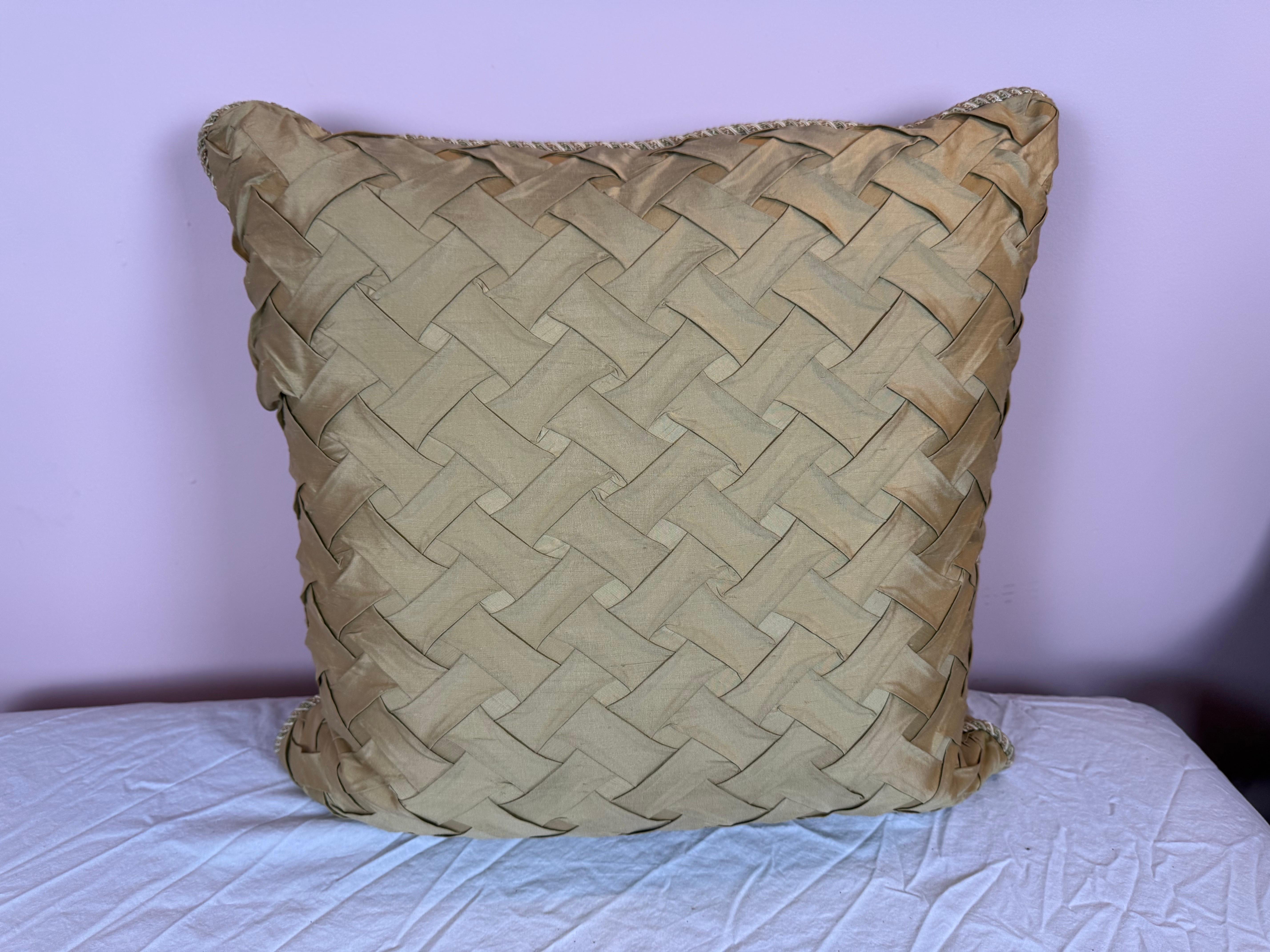 XIXe siècle A.I.C. Coussin à l'aiguille français du 19ème siècle en vente