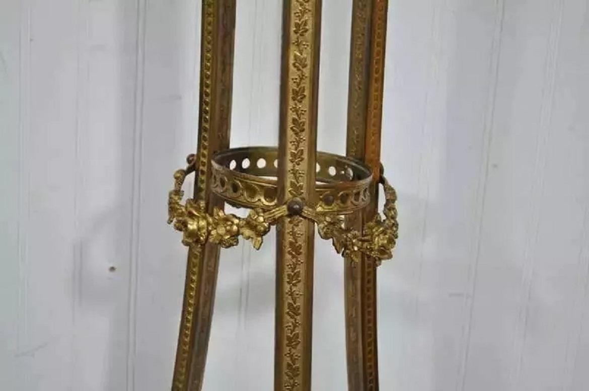 Sconosciuto C.C. francese del XIX secolo, Leone Figurato in Bronzo, Piantana Vaso Piedistallo in vendita