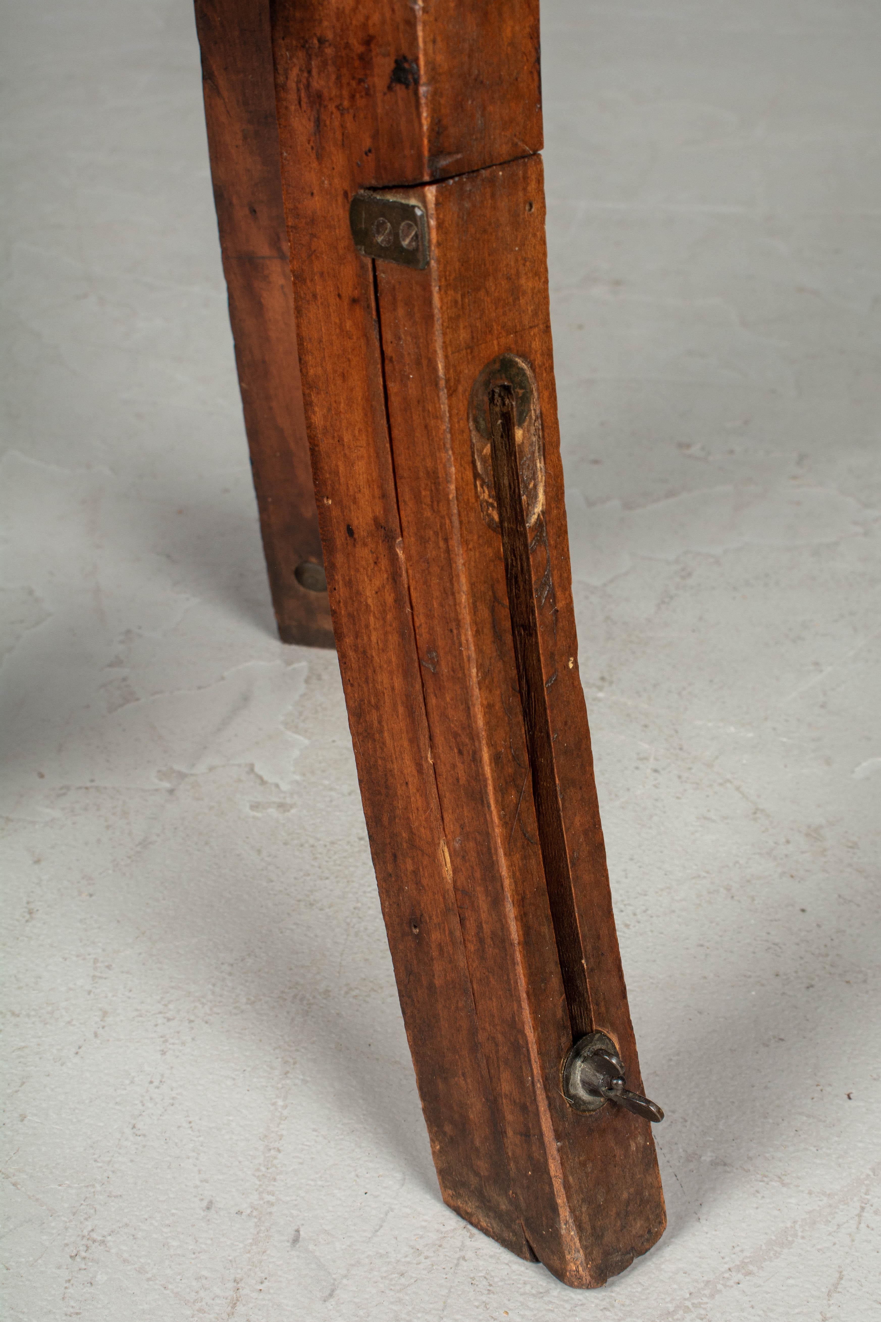19th Century French Painter's Display Easel 10