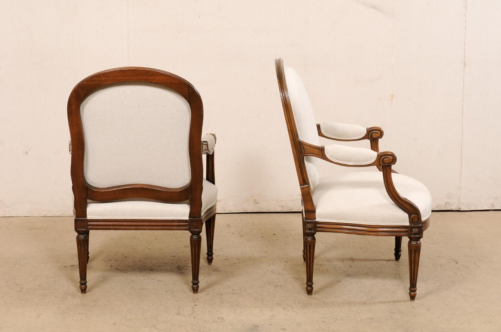19th C. French Pair Carved-Wood Fauteuil Armchairs, Newly Upholstered in Linen For Sale 2