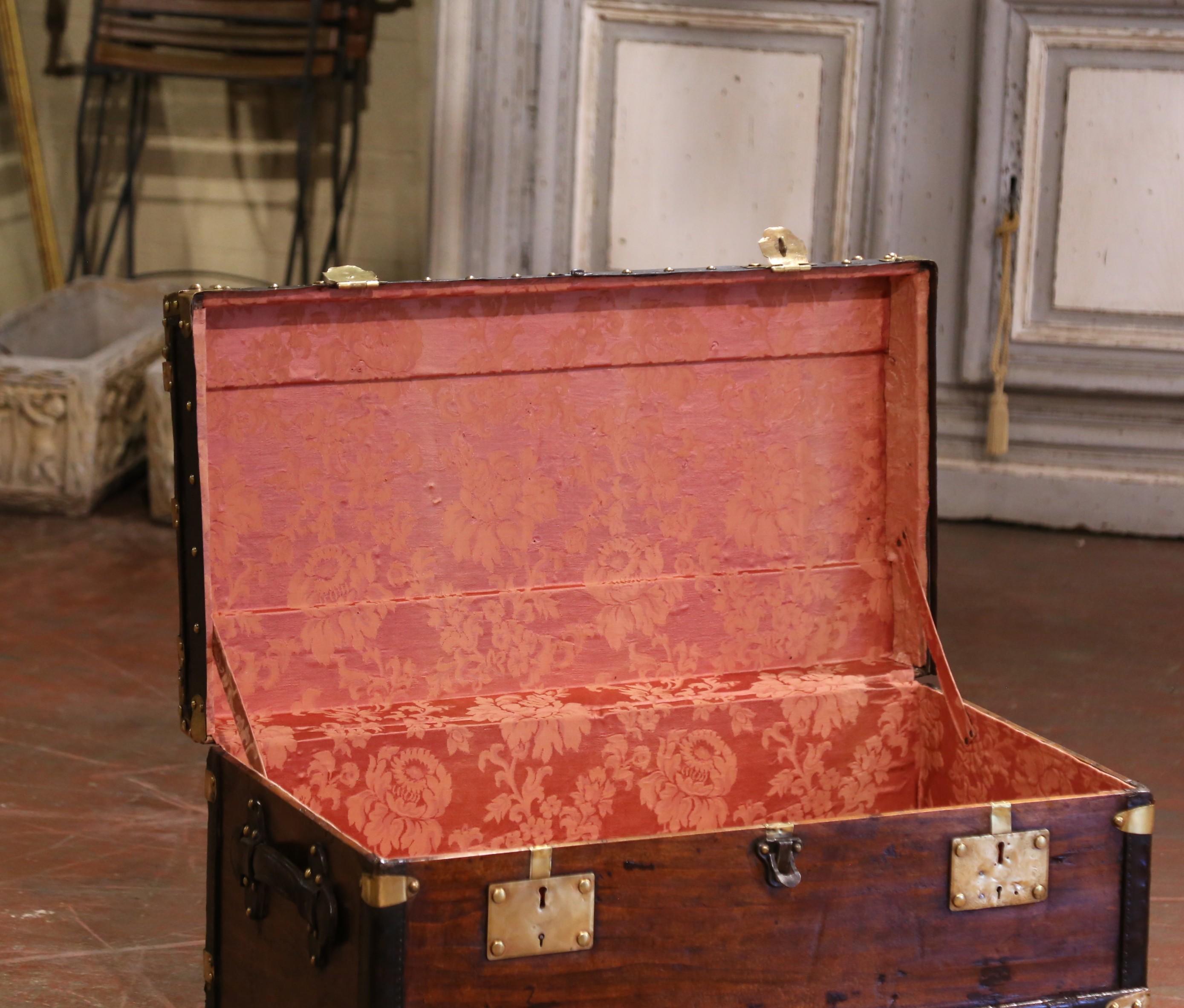 19th C. French Poplar, Metal and Brass-Bound Travel Trunk Stamped B.B. Paris For Sale 5
