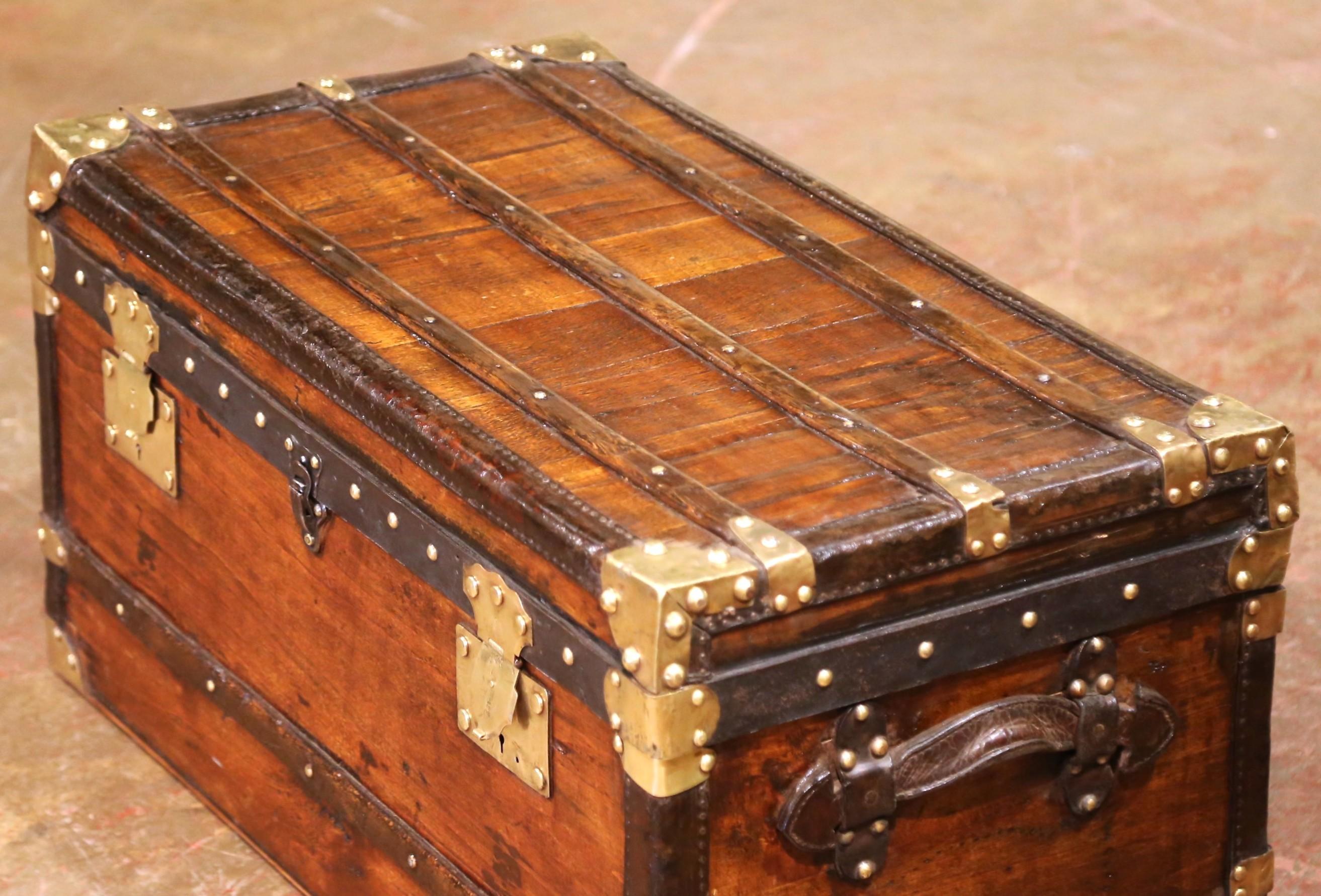 Belle Époque 19th C. French Poplar, Metal and Brass-Bound Travel Trunk Stamped B.B. Paris For Sale