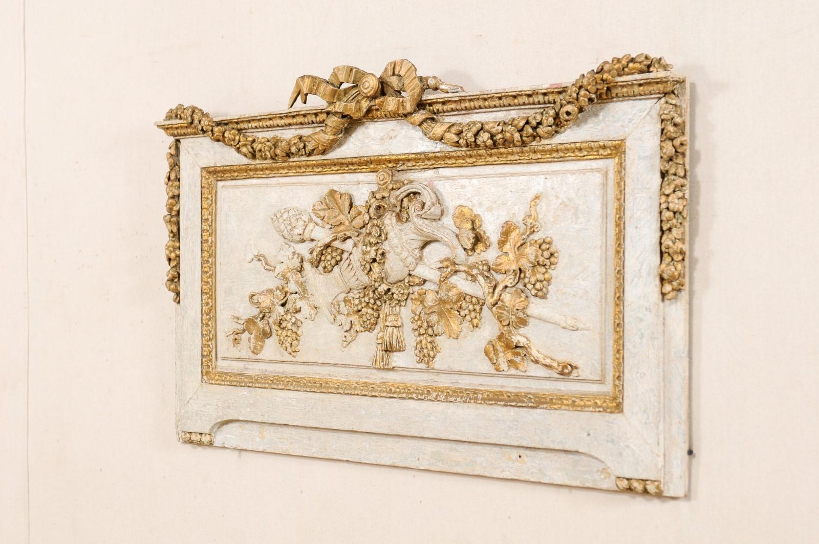 French Ribbon, Floral and Grapevine Carved Rectangular-Shaped Wall Plaque 4