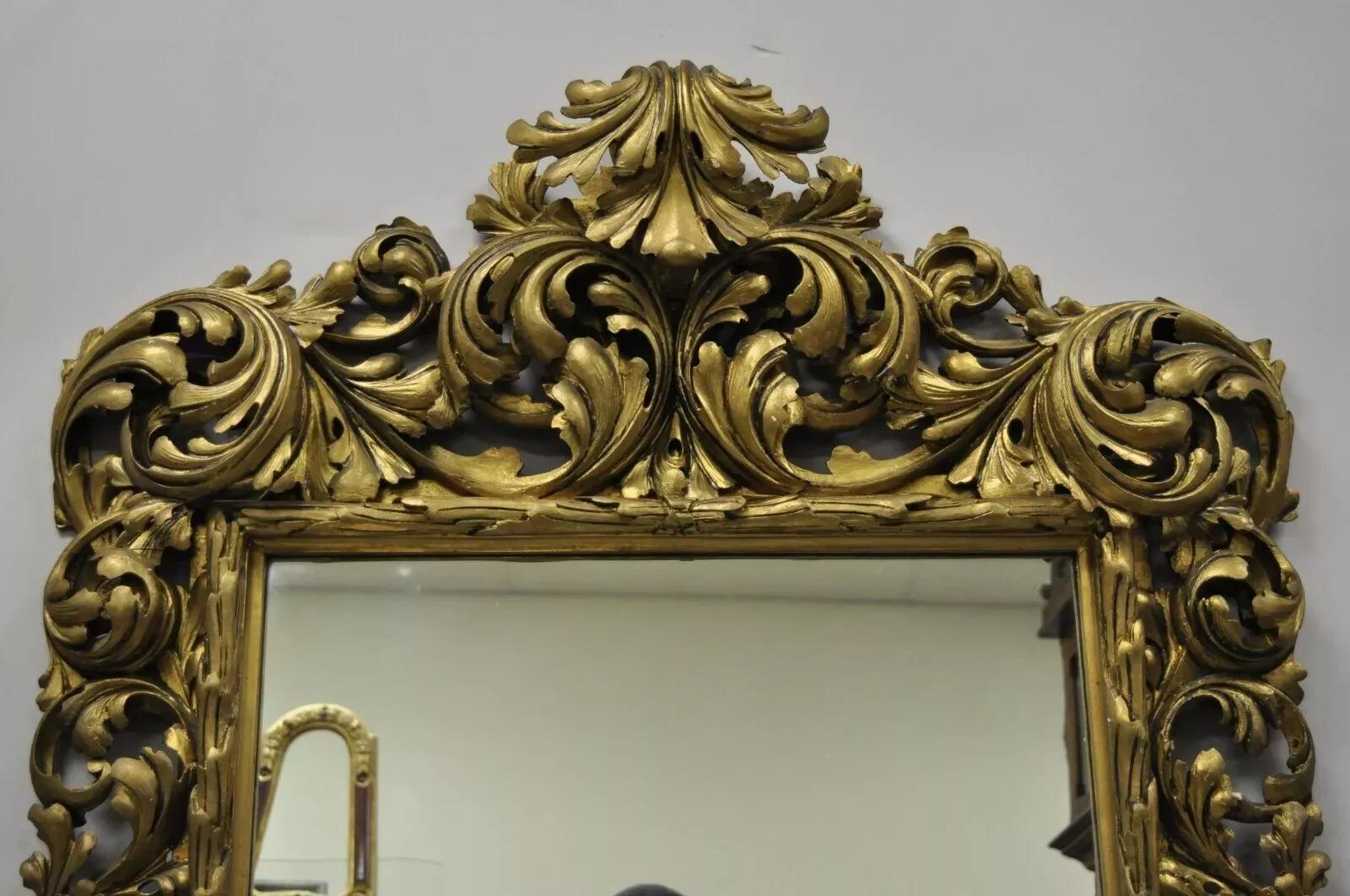 A.I.Wood C.A. Miroir Rococo à feuilles d'Acanthus en bois sculpté en relief, 19ème siècle Bon état - En vente à Philadelphia, PA