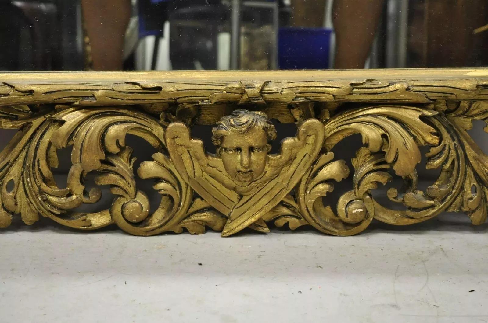 XIXe siècle A.I.Wood C.A. Miroir Rococo à feuilles d'Acanthus en bois sculpté en relief, 19ème siècle en vente