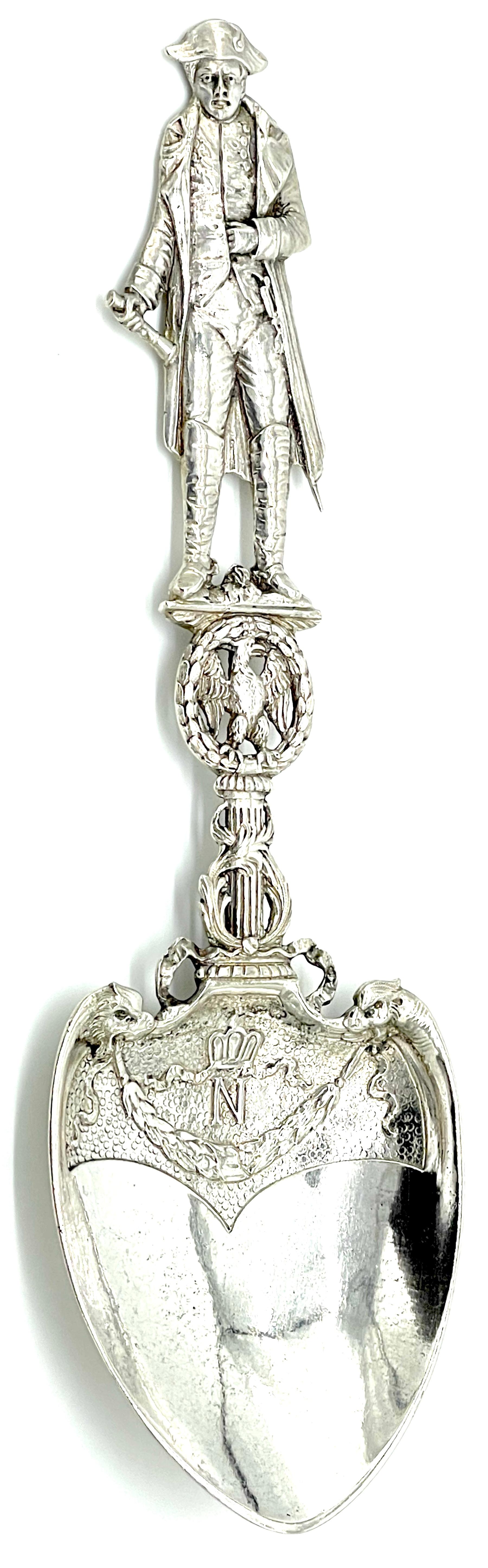 Calco XIX secolo.  Commemorativo d'argento francese  Cucchiaio ritratto di Napoleone tridimensionale in vendita