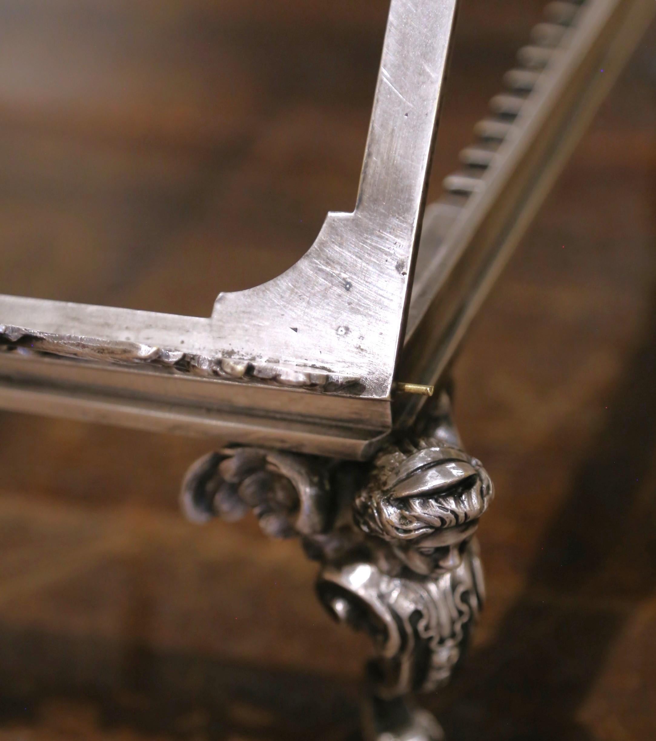 A.I.C. Silver Rococo français avec des motifs de coquillages et de chérubins en vente 2
