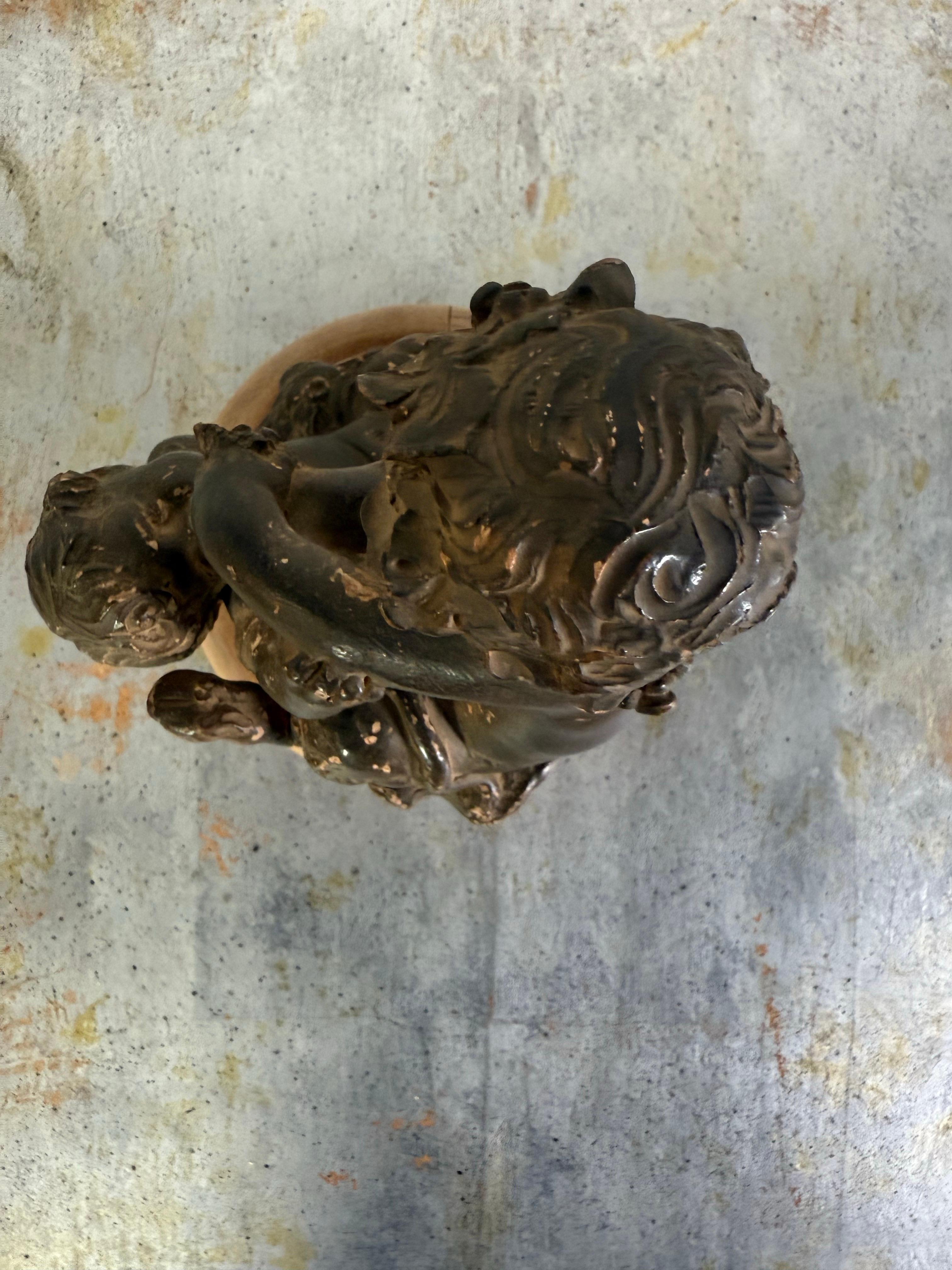 Français A.I.C. de Putti en terre cuite française du 19e siècle en vente