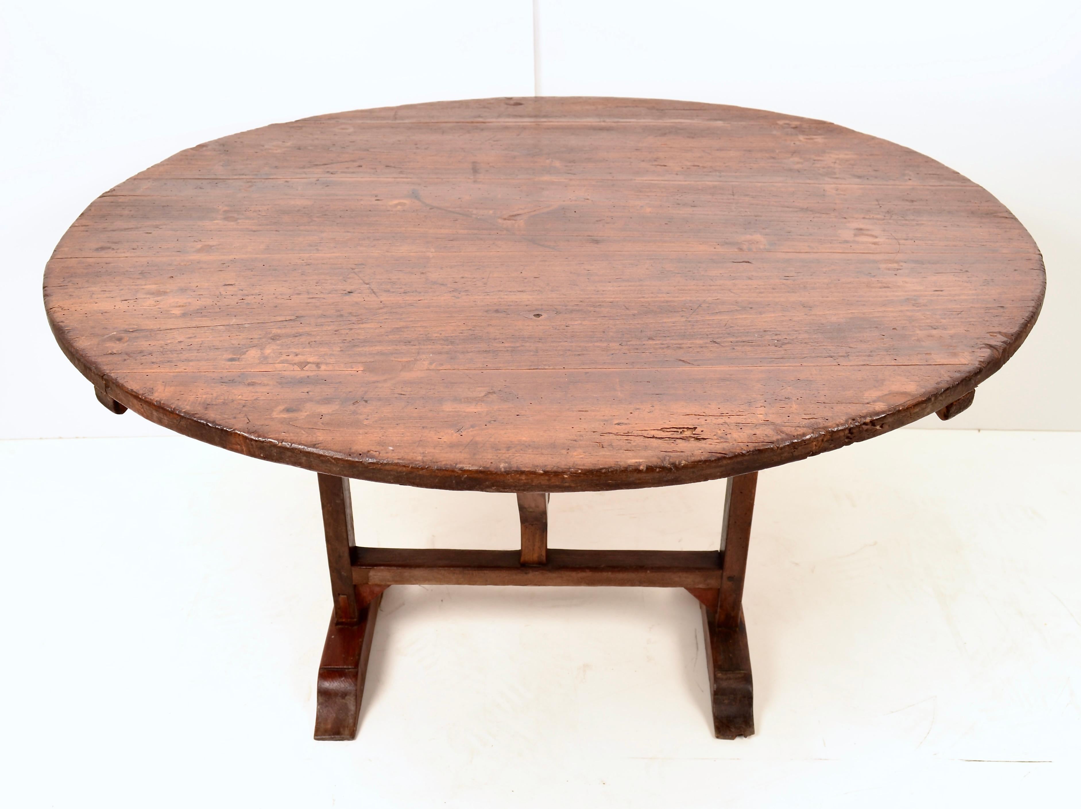 19th c French Wine Tasting Table In Good Condition In Norwalk, CT
