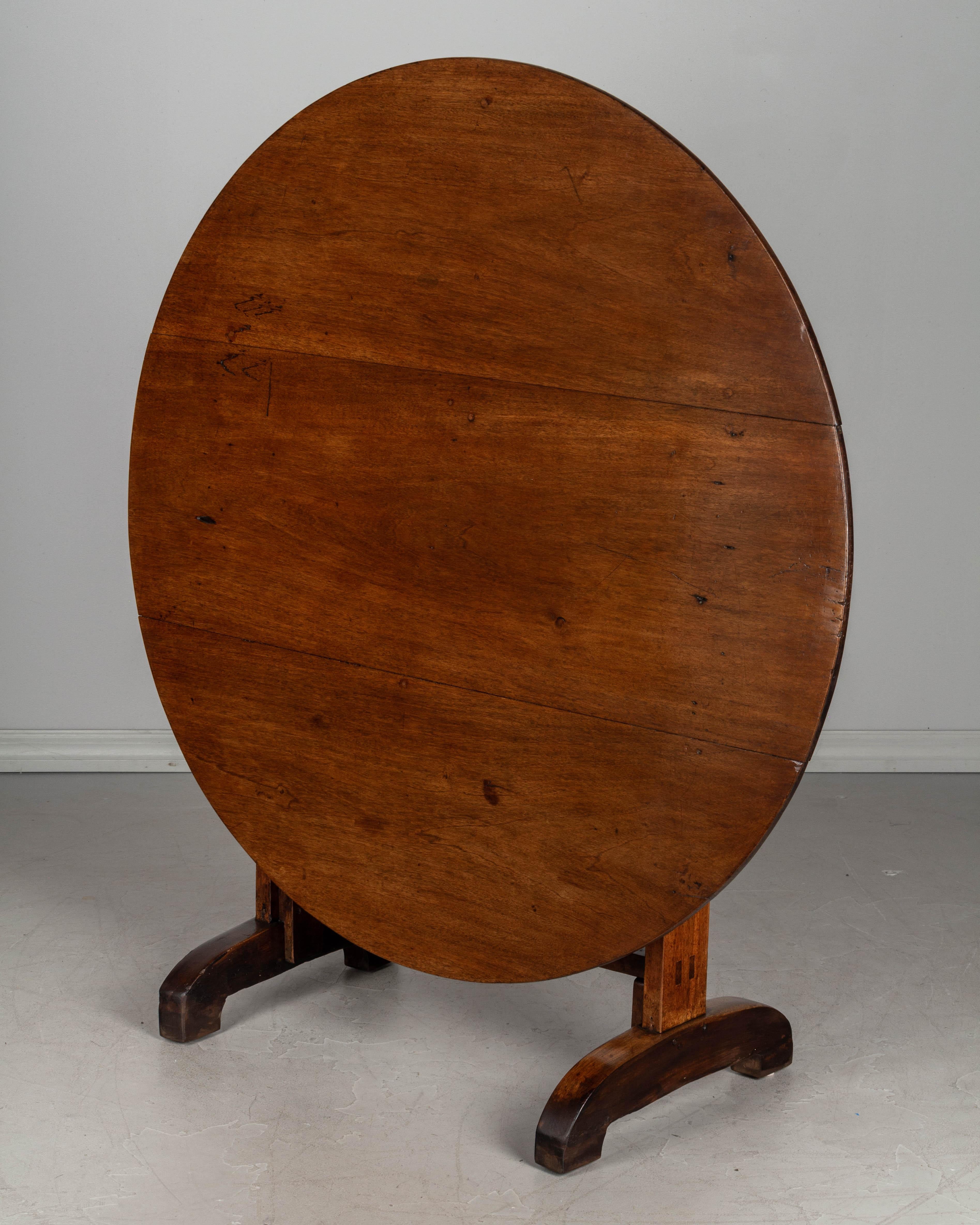 Country 19th Century French Wine Tasting Table or Tilt-Top Table