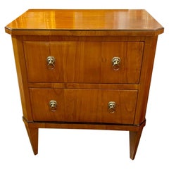 19th c. German Biedermeier Walnut Side Table