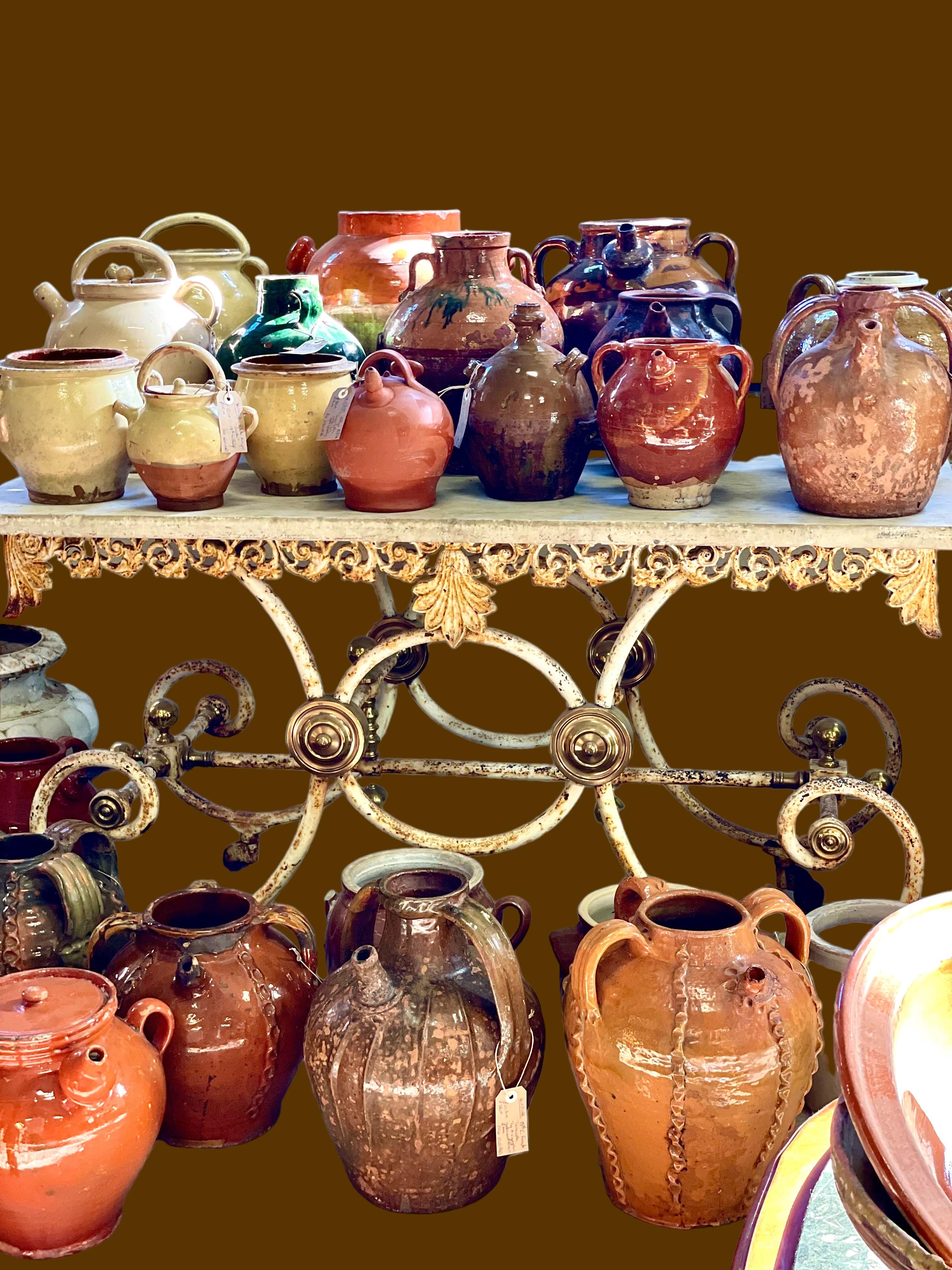 18th C. Glazed Nut Oil Jar with Three Handles from Dordogne Region For Sale 6