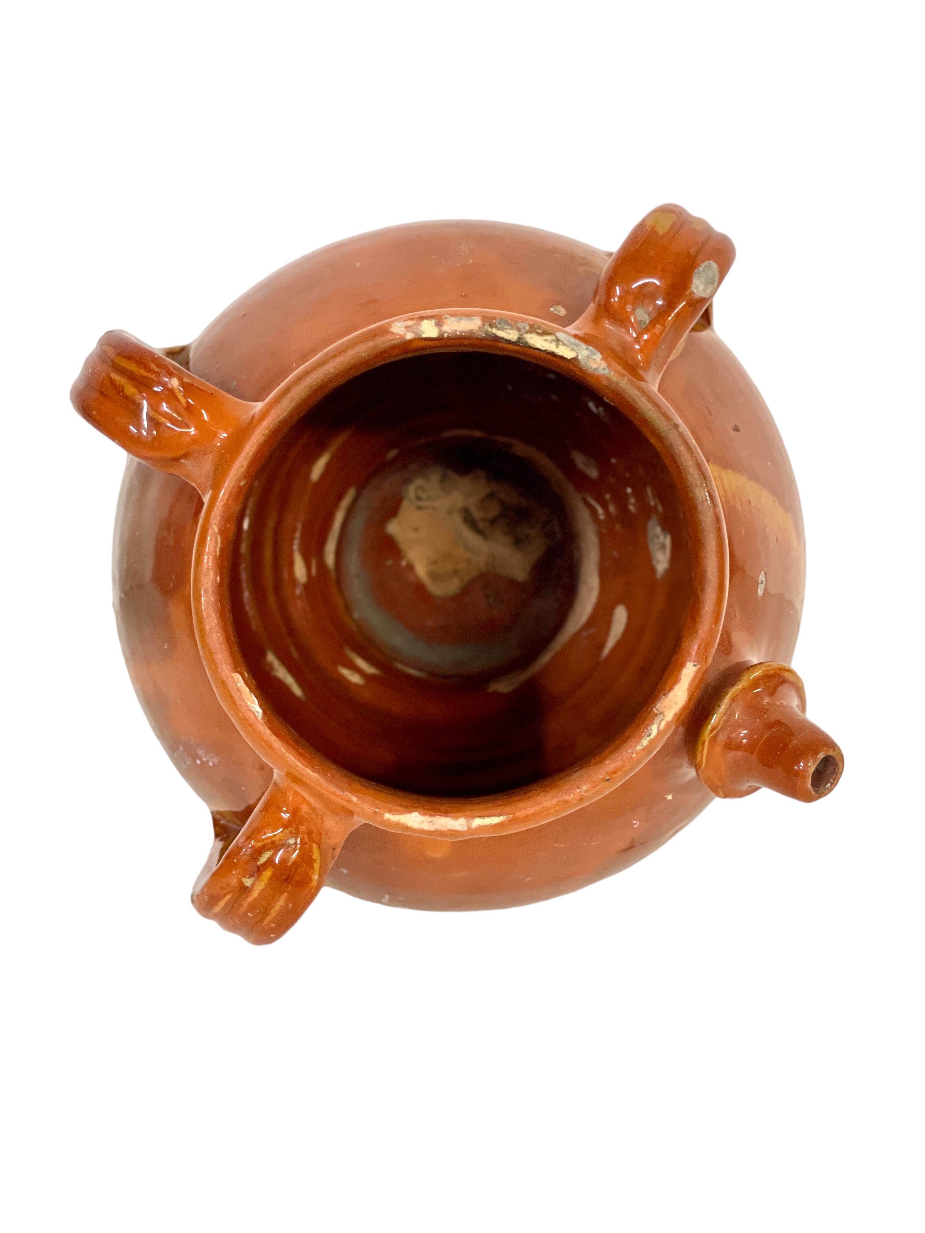Glasierter Pouring-Krug aus der Dordogne-Region in Frankreich, 19. Jahrhundert im Zustand „Gut“ im Angebot in LA CIOTAT, FR