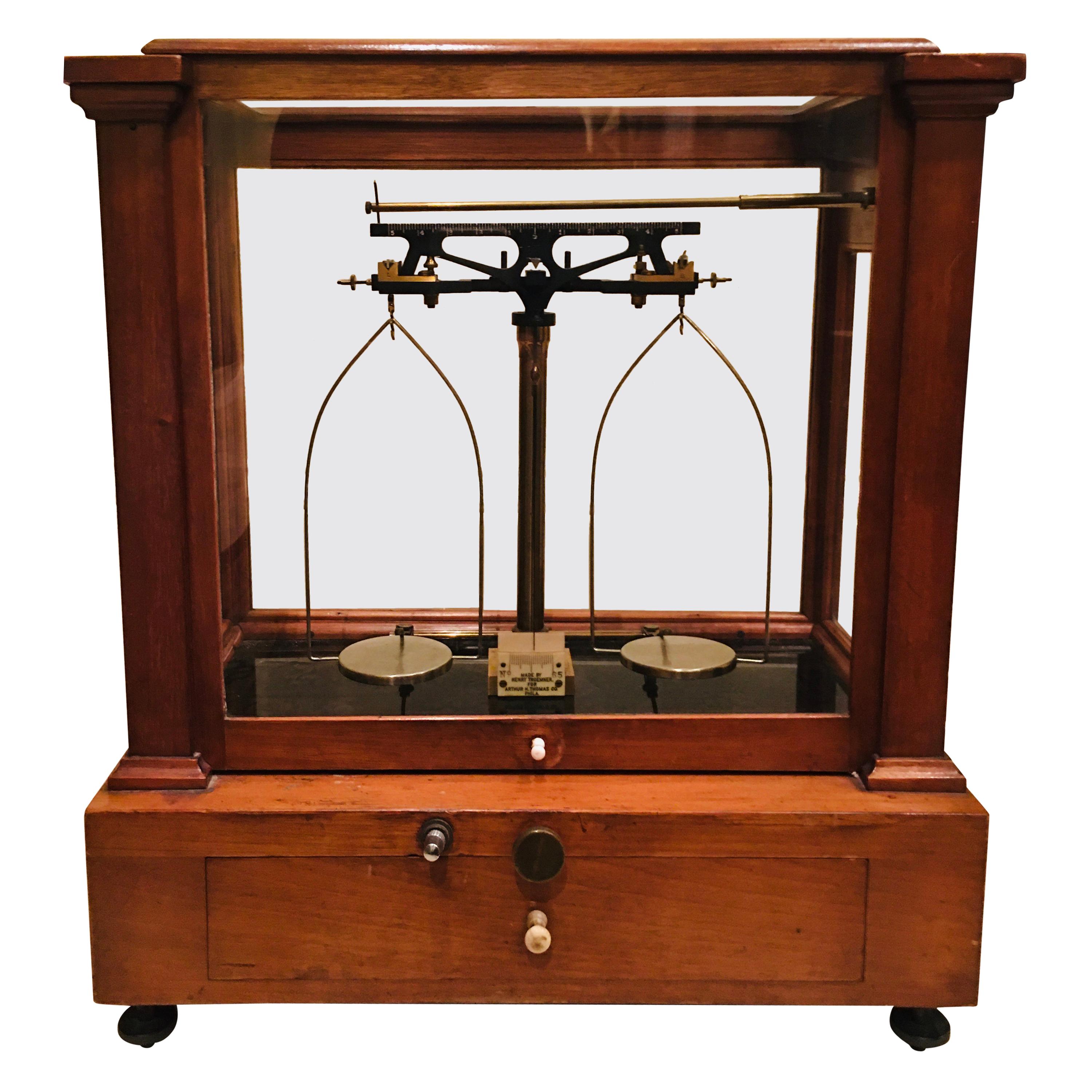 19th Century Gold/Apothecary Desktop Scale in Cherry and Brass by Henry Troemner For Sale