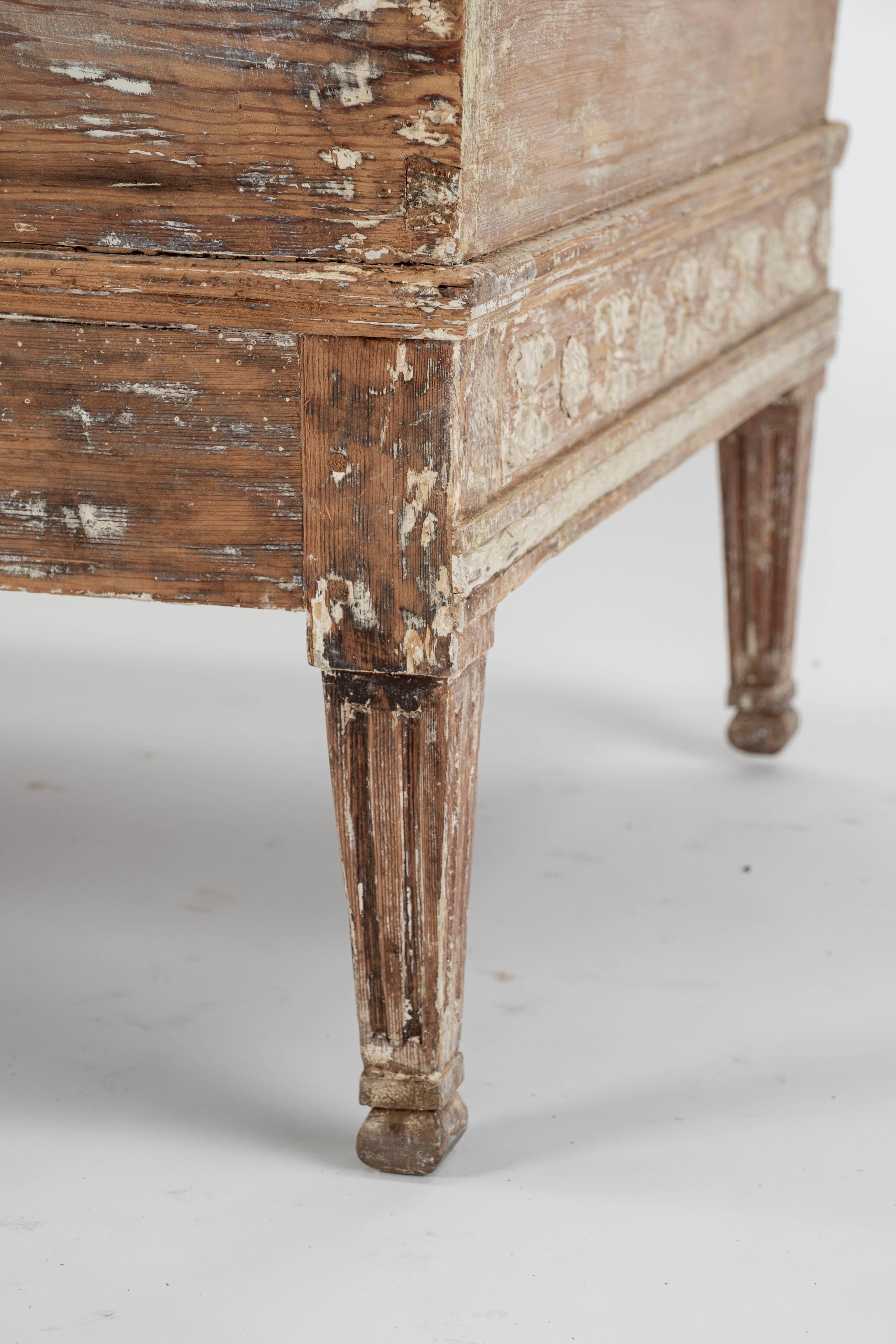 19th C. Gustavian Bench or Sofa For Sale 7