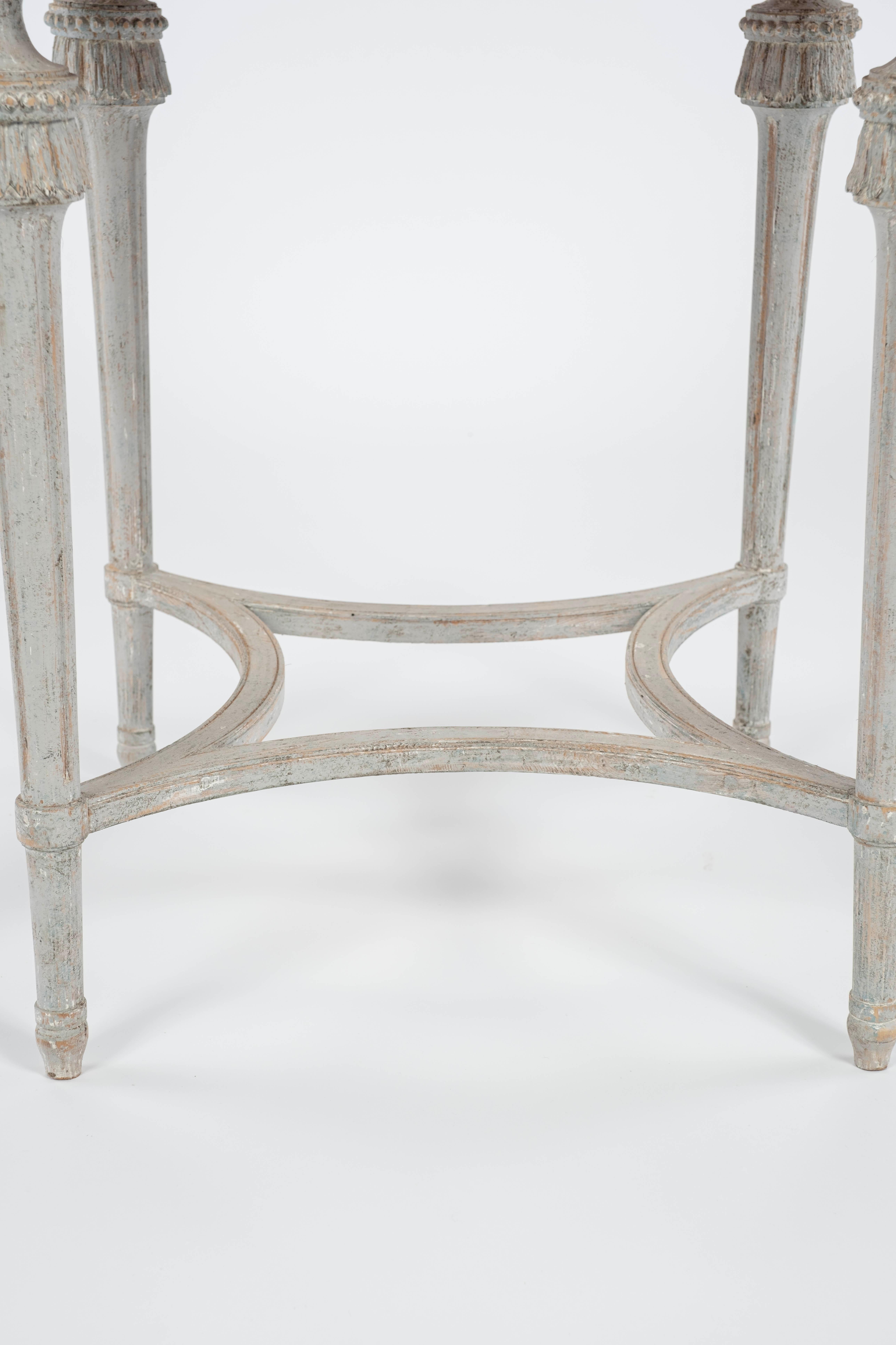 19th C. Gustavian Round Table For Sale 2