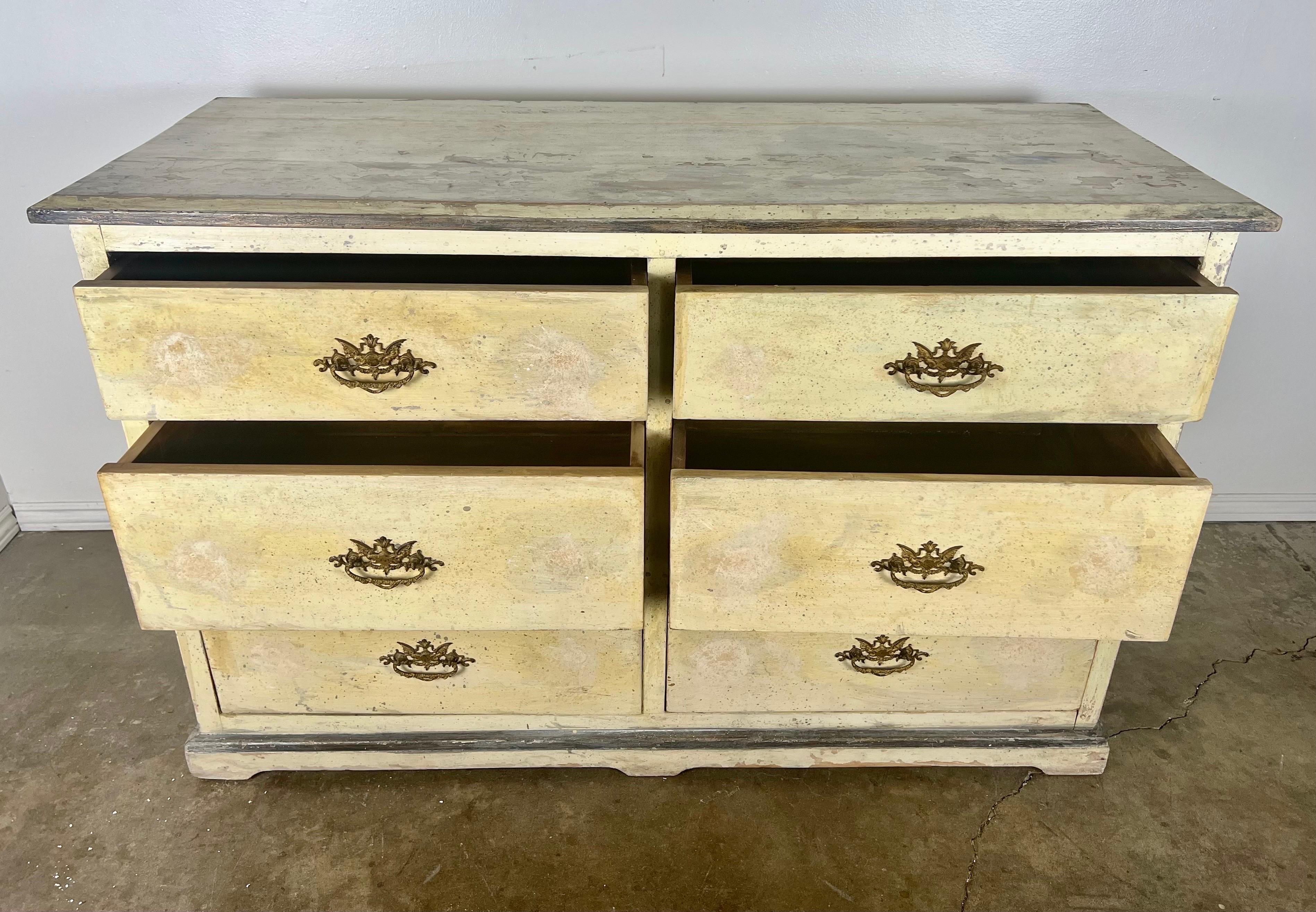 19th C. Gustavian Style Swedish Painted Chest of Drawers For Sale 3