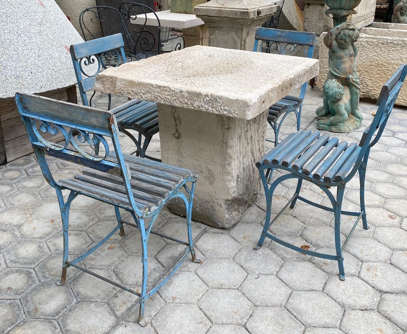 19th Century Hand Carved Antique Stone Garden Coffee Outdoor Indoor Table Farm In Good Condition In West Hollywood, CA
