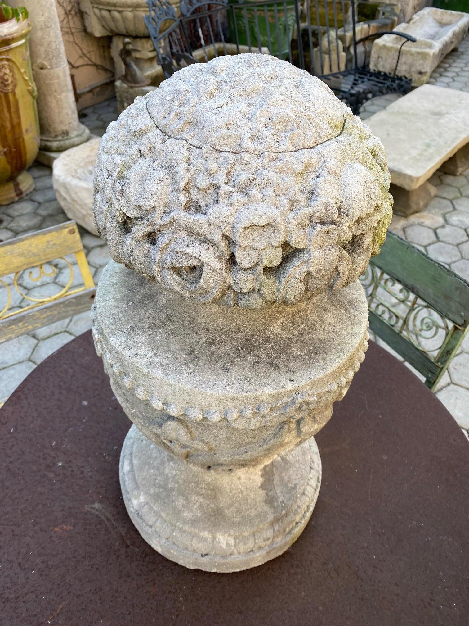 Hand Carved Stone Finial Decorative Architectural Element Urn Antiques landscape In Good Condition For Sale In West Hollywood, CA