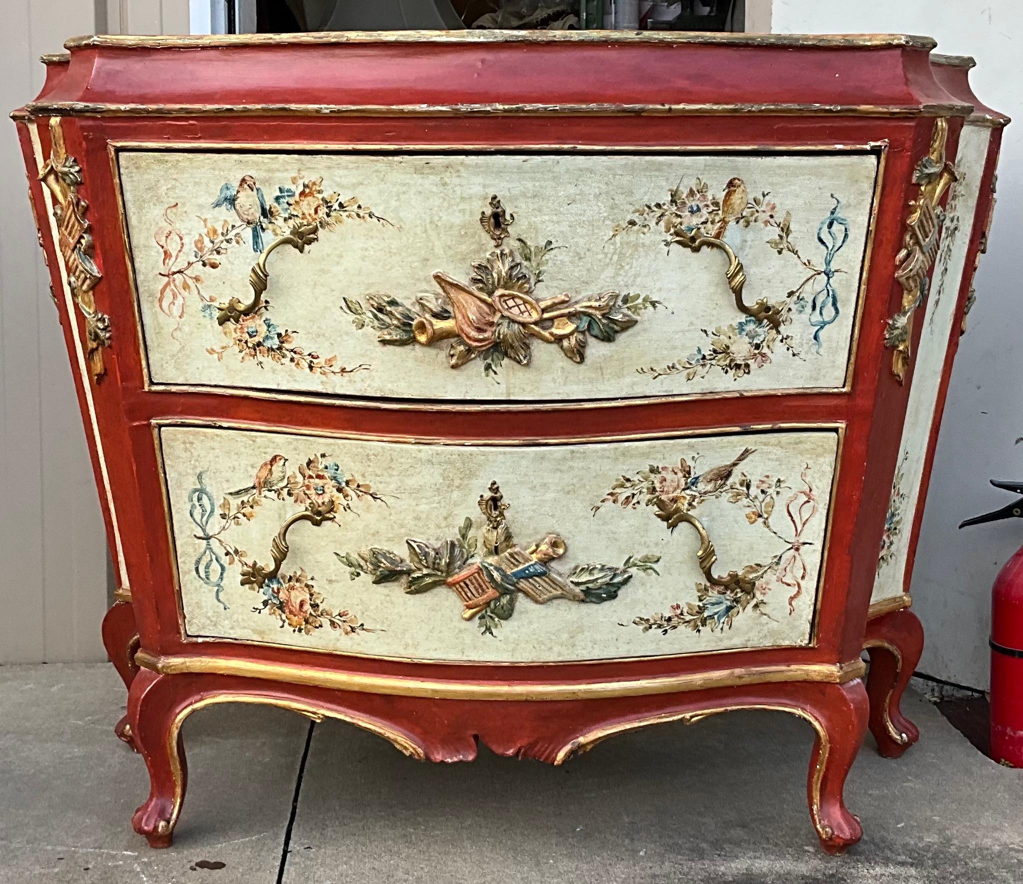 19th-C. Hand Painted and Carved Venetian Commode or Chest For Sale 1