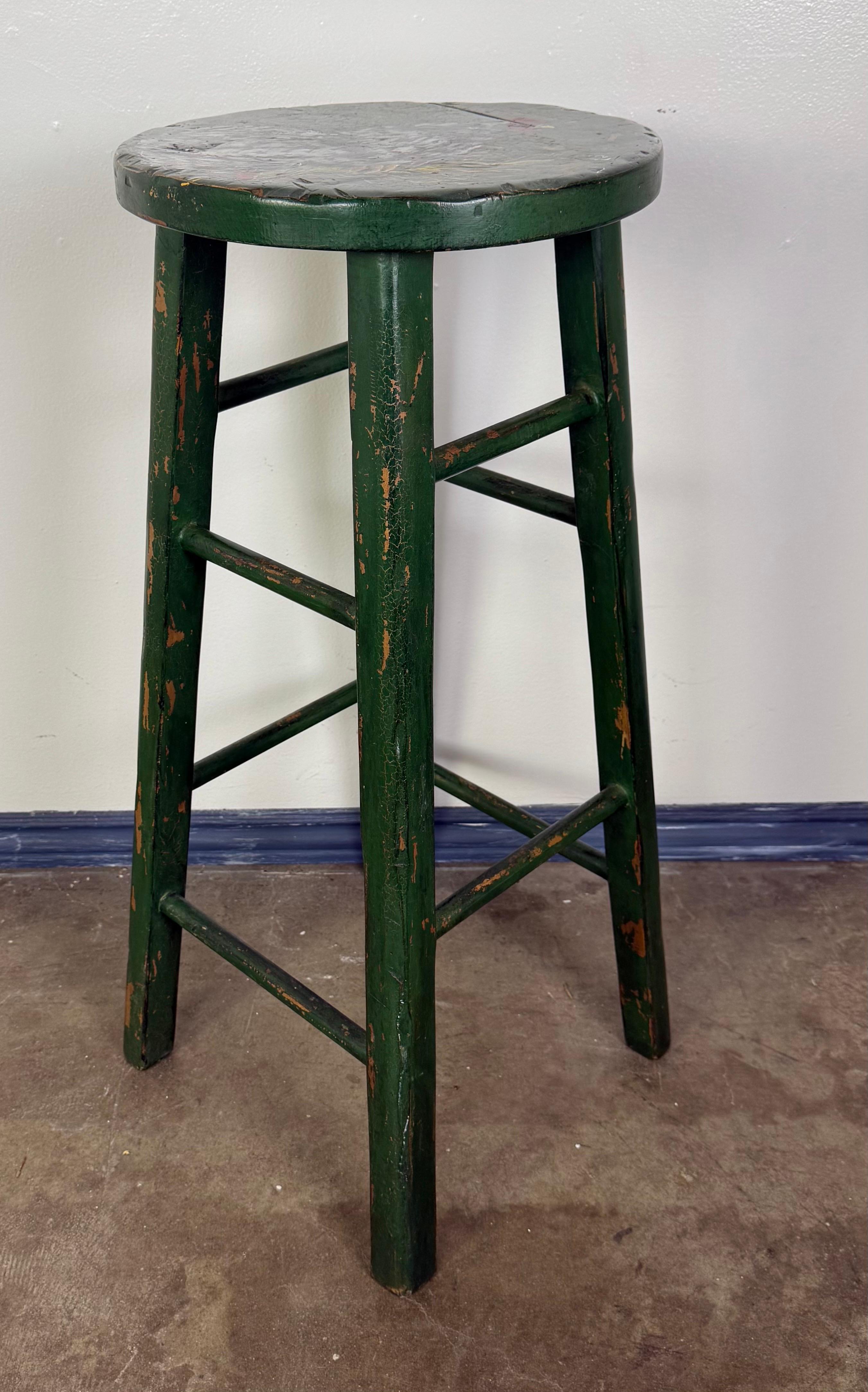 Taburete de bar pintado a mano del s. XIX con gallo Provincial francés en venta
