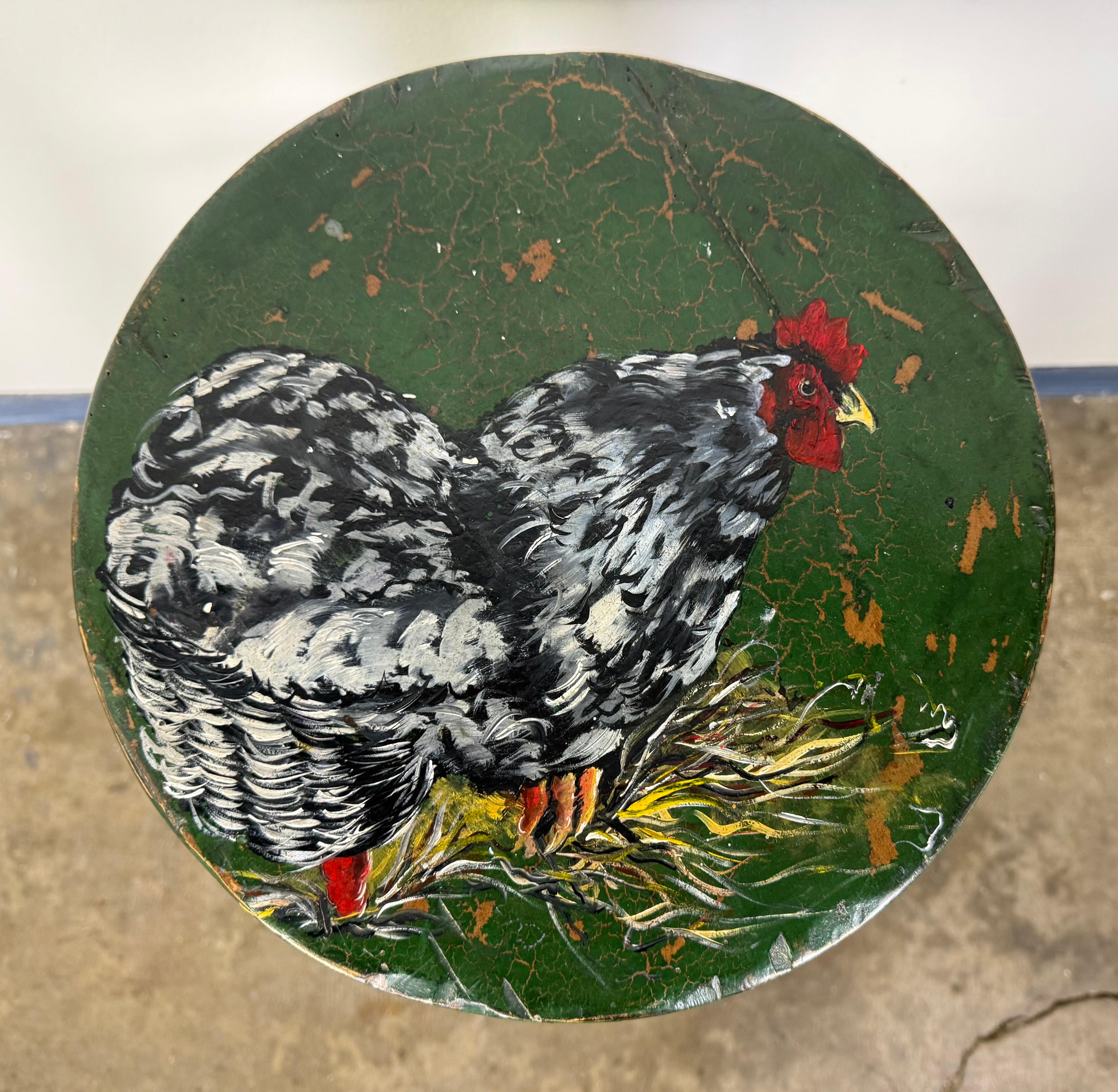 Taburete de bar pintado a mano del s. XIX con gallo en venta 1