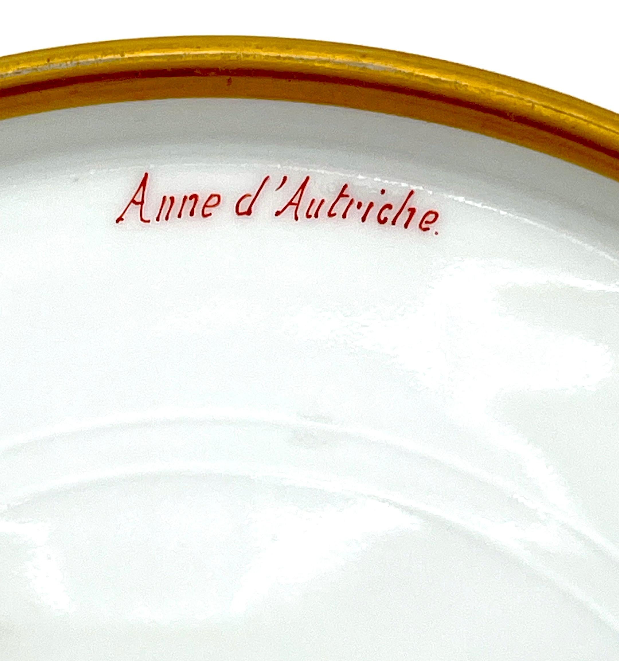 19th C Haviland & Co Limoges Portrait Plate of Anne of Austria, Queen of France  For Sale 7