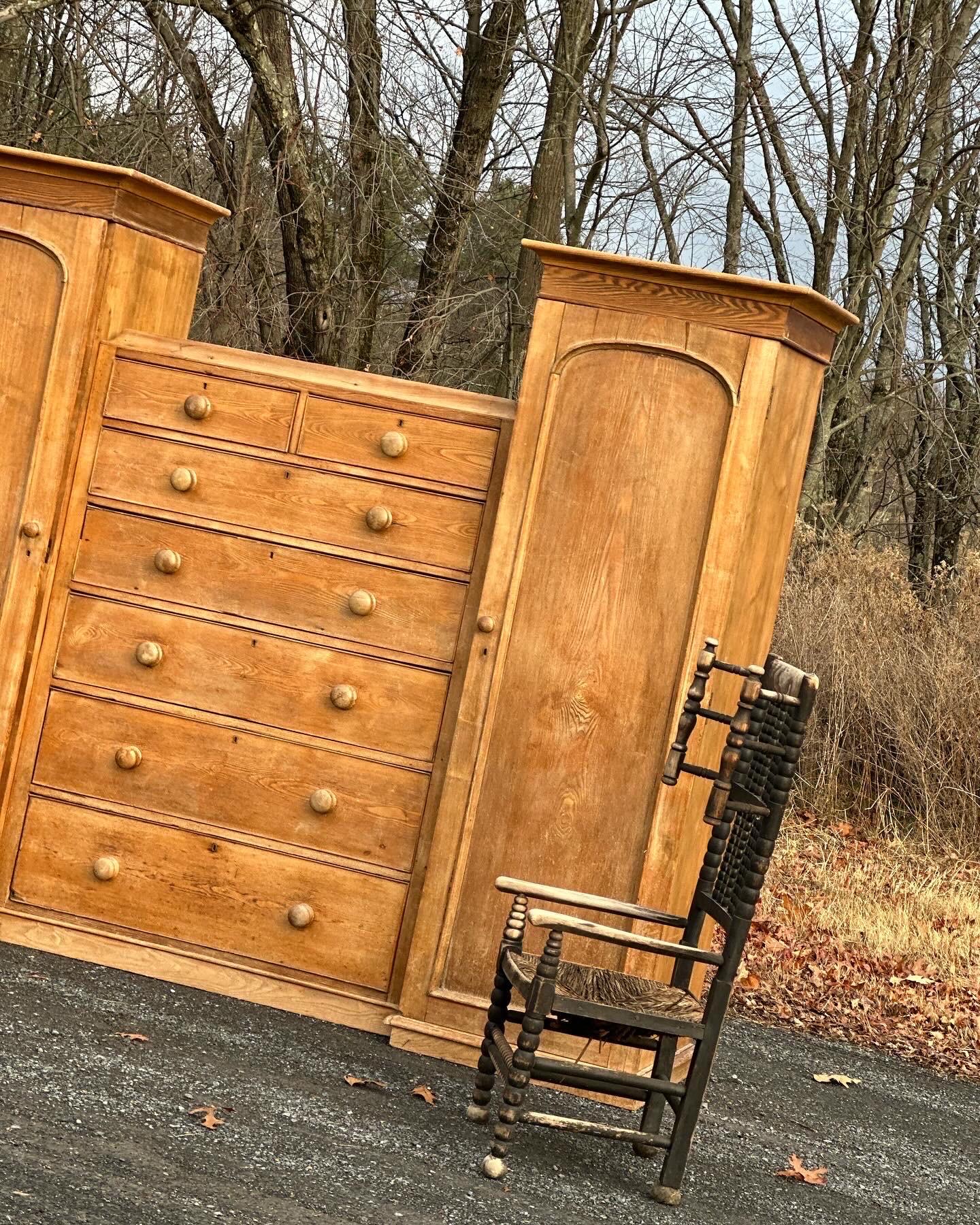 19th C Hemlock 7 drawer chest with wardrobes In Good Condition For Sale In Hudson, NY
