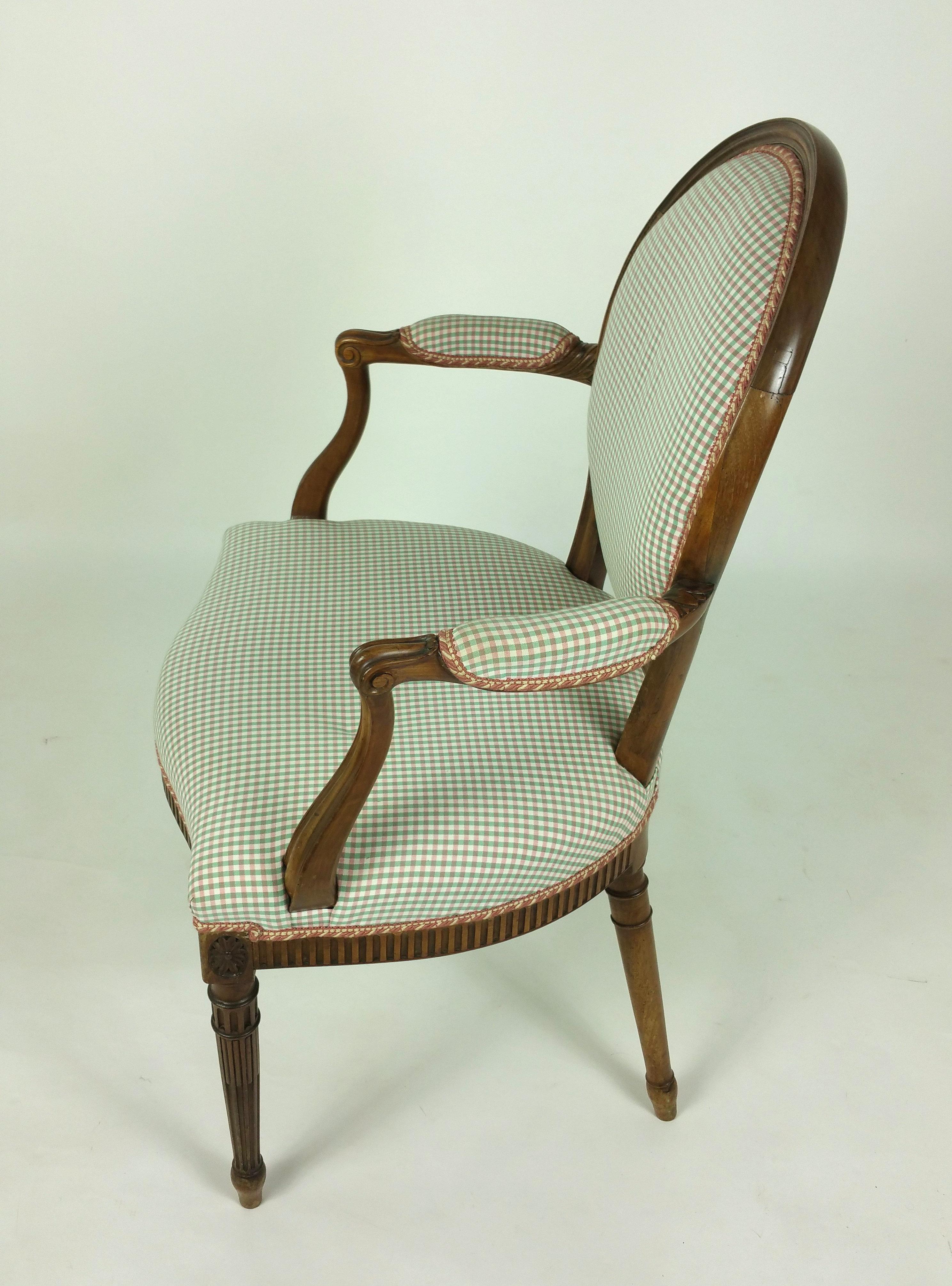 19th Century Hepplewhite Design Carved Walnut Elbow Chair 2