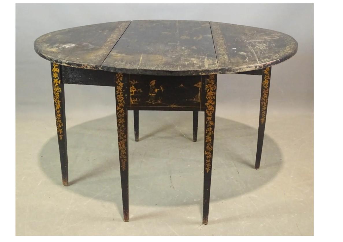 19th c. Hepplewhite Japanned decorated drop leaf table (finish as found).  41 1/2