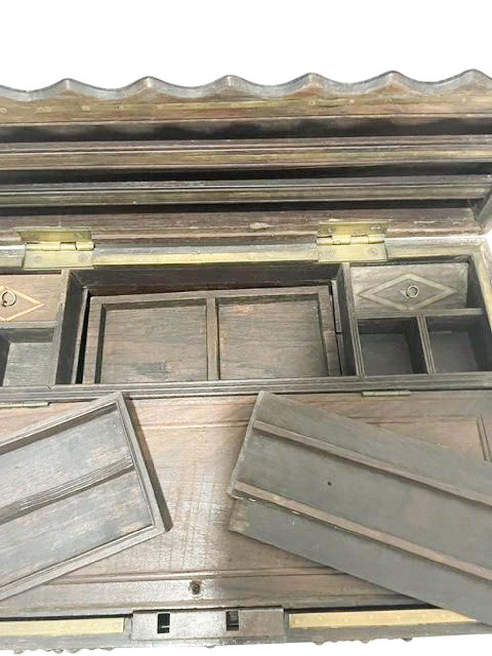 19th C. Indian Fitted Teak Workbox with Brass Tack and Applique Work For Sale 7