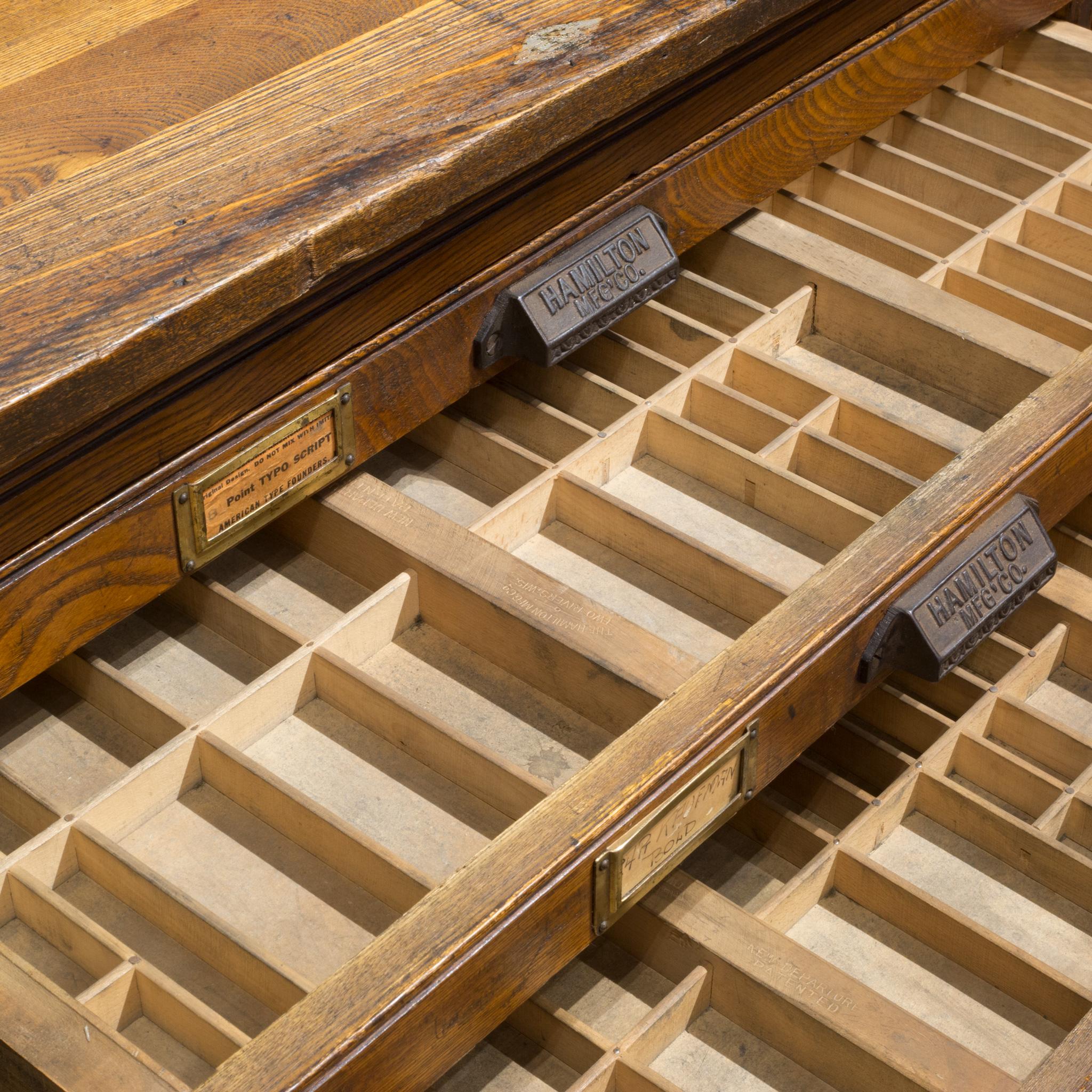 19th C. Industrial Typesetter's 20 Drawer Cabinet C.1890 In Good Condition In San Francisco, CA