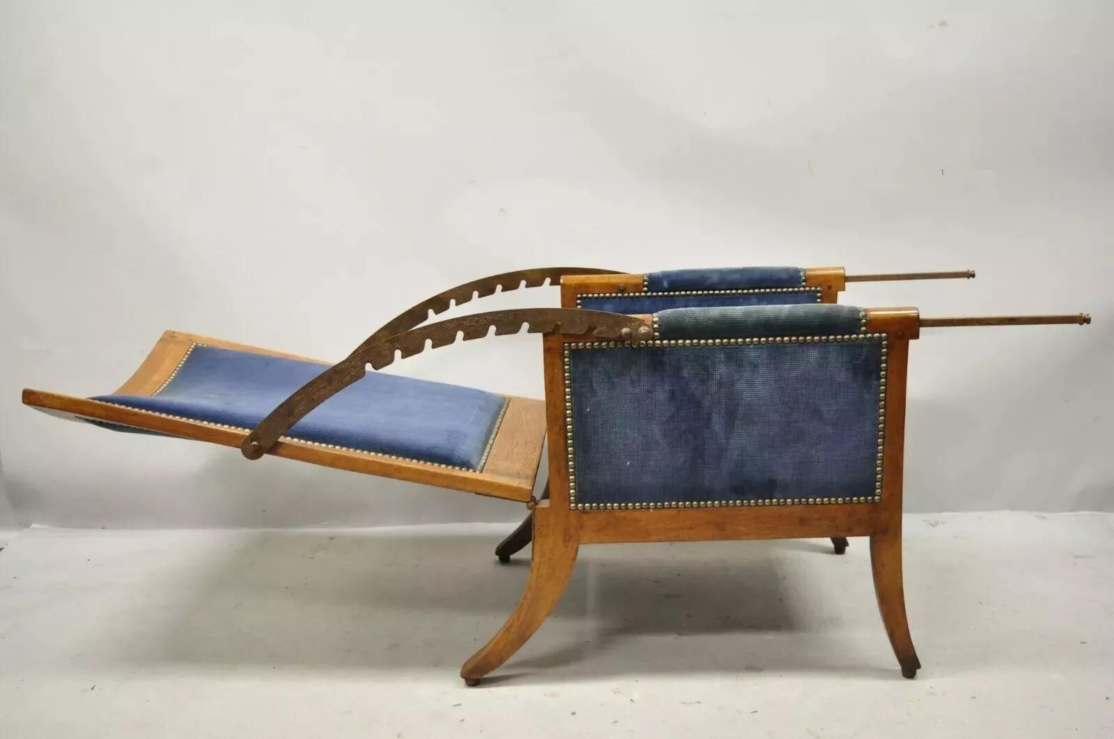 Moulage A.I.C. Biedermeier Mahogany Reclining Lounge Chair with Cast Iron Hardware en vente