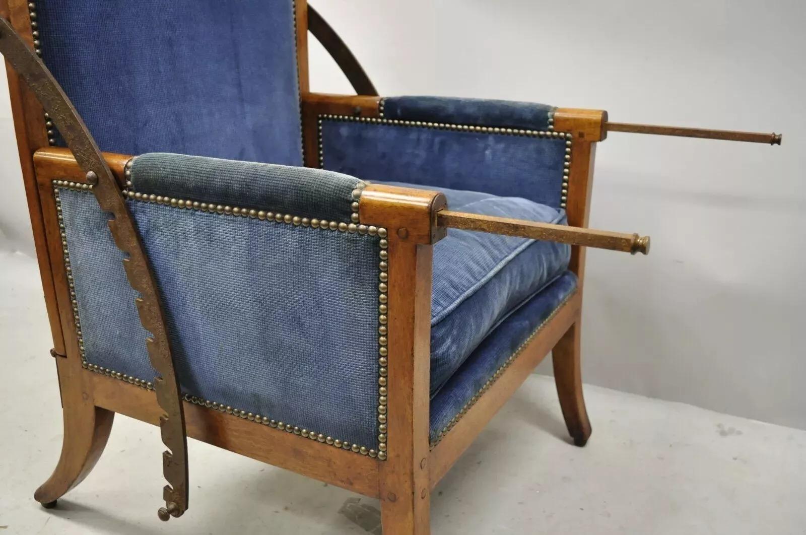 A.I.C. Biedermeier Mahogany Reclining Lounge Chair with Cast Iron Hardware Bon état - En vente à Philadelphia, PA