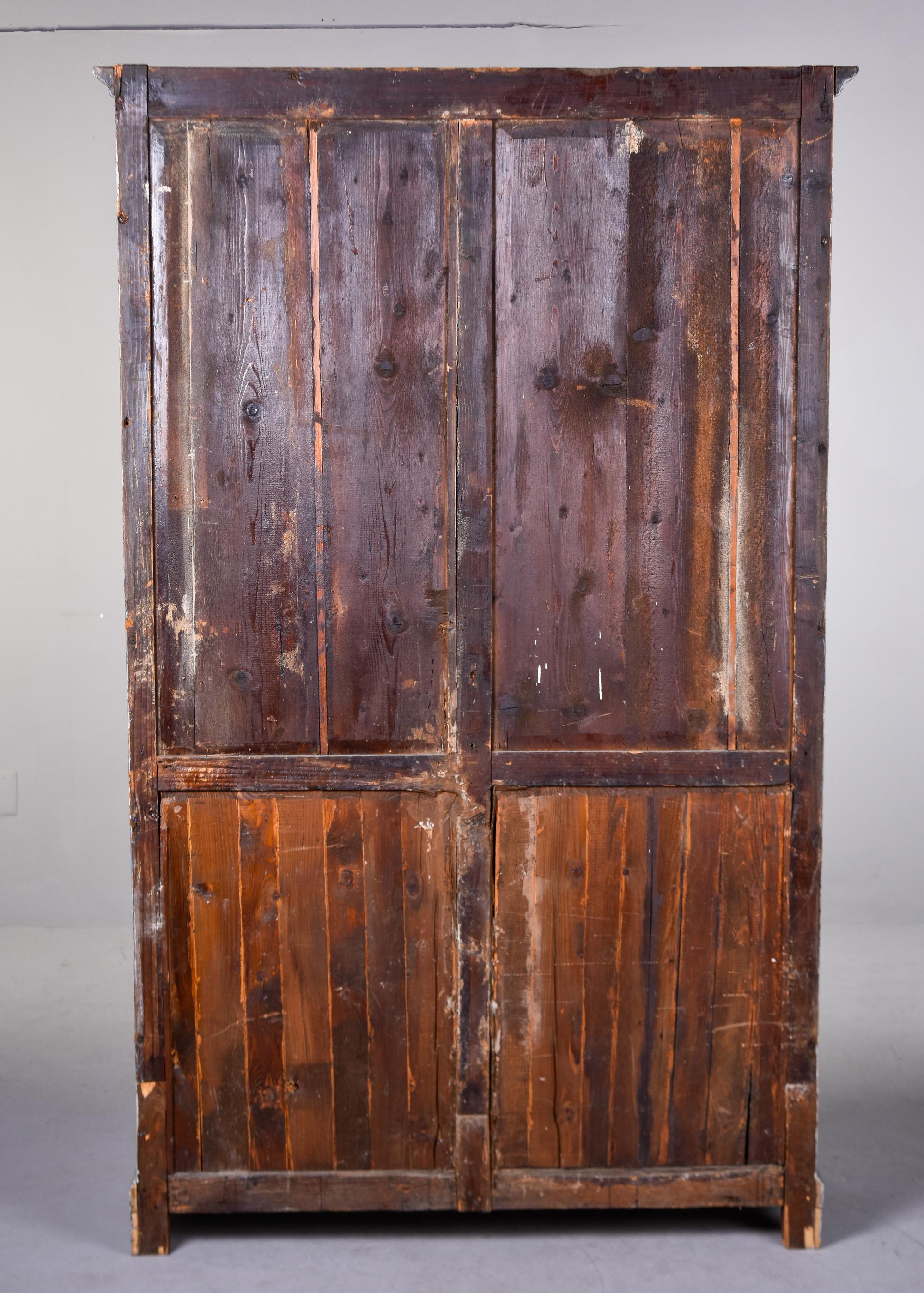 19th Century Italian Blue Painted Pine Cupboard With Metal Lattice Doors For Sale 10